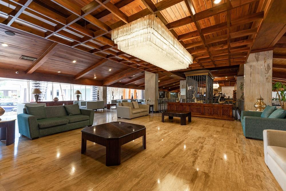 Dominican Fiesta Hotel 5*