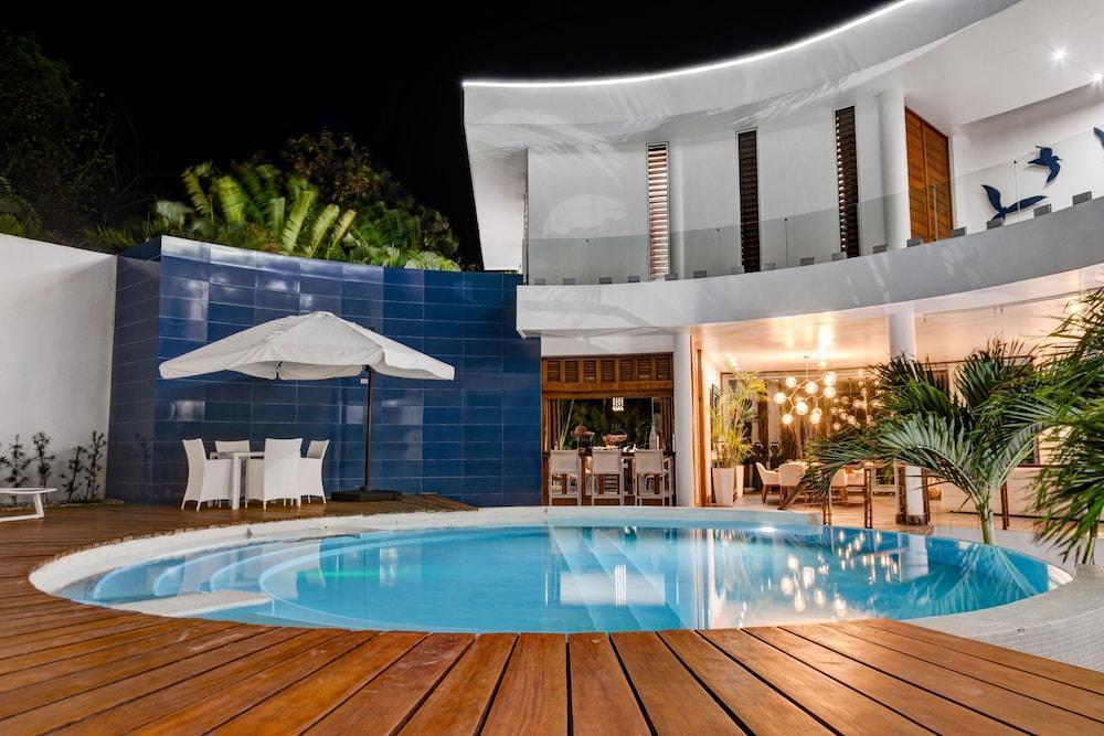 Casa Esferica Hotel