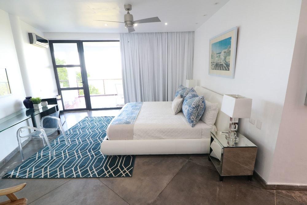 Casa Esferica Hotel 4*