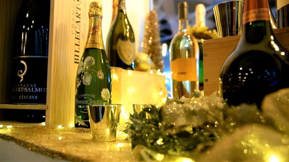 Alkquimia Hotel, Lounge And Bar