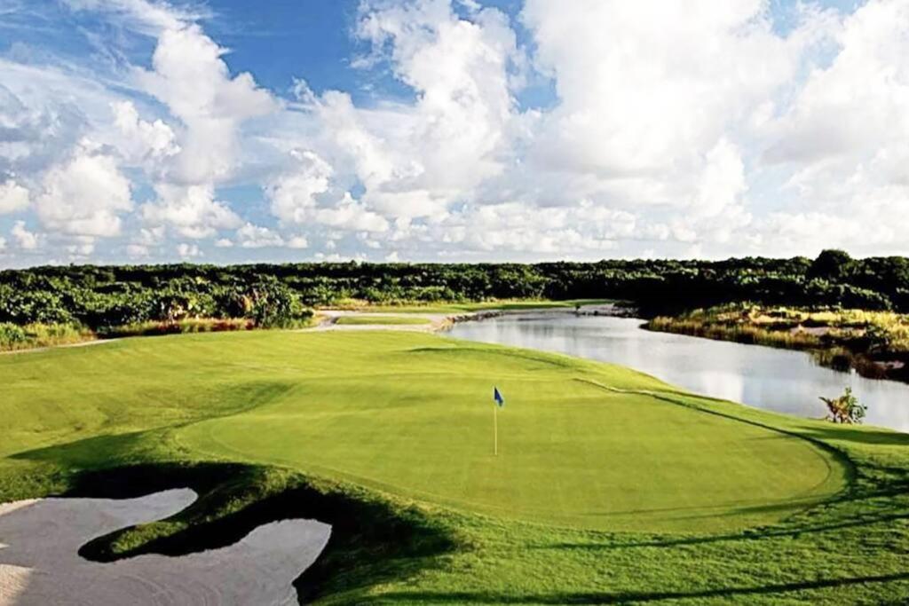 Cana Pearl Penthouse, Hard Rock Golf & Casino *