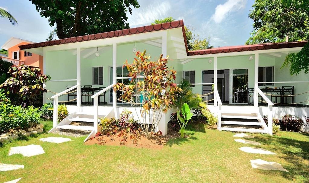 Natura Village Chalet