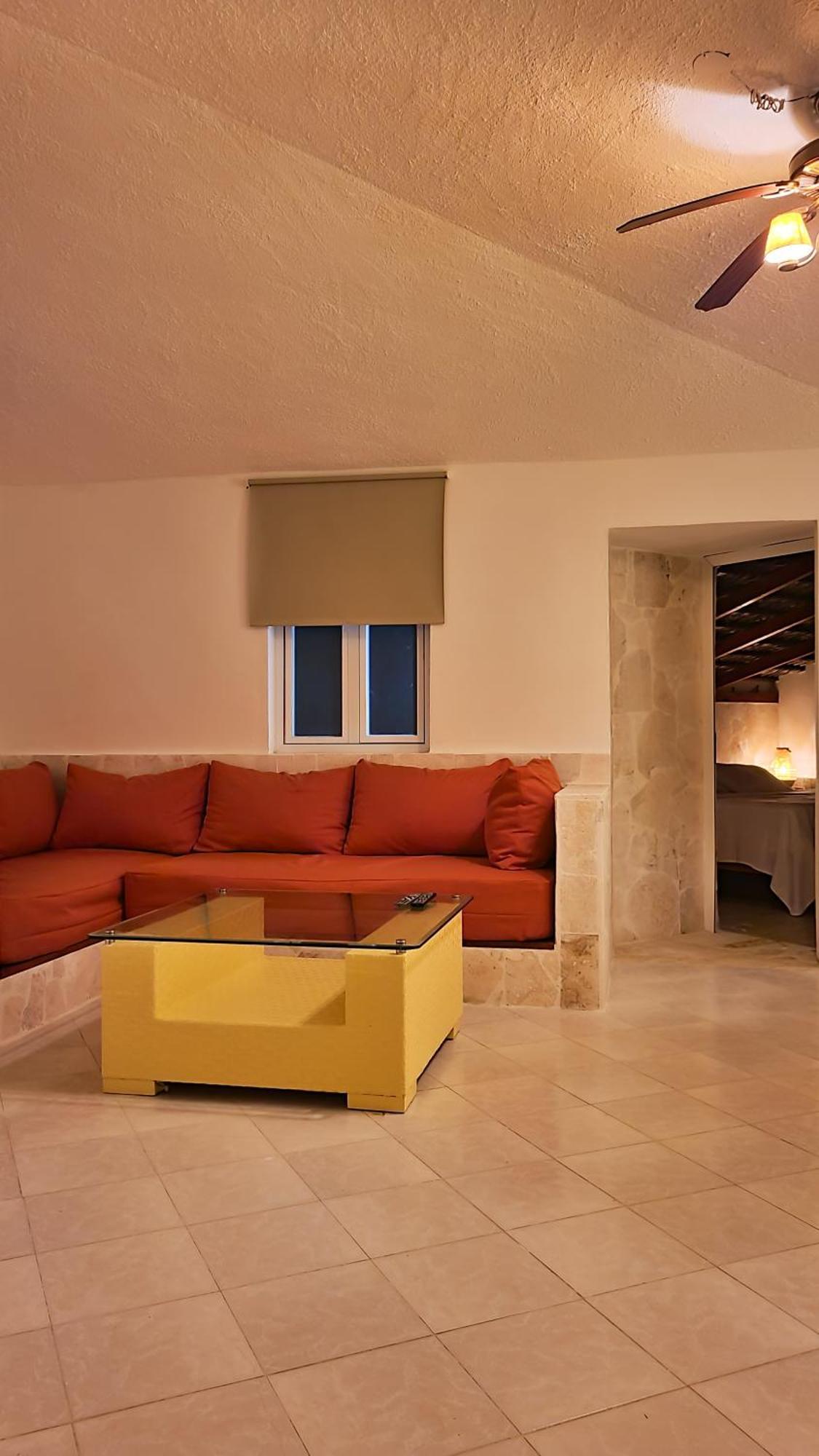 Triton Boutique & Restaurant Hotel