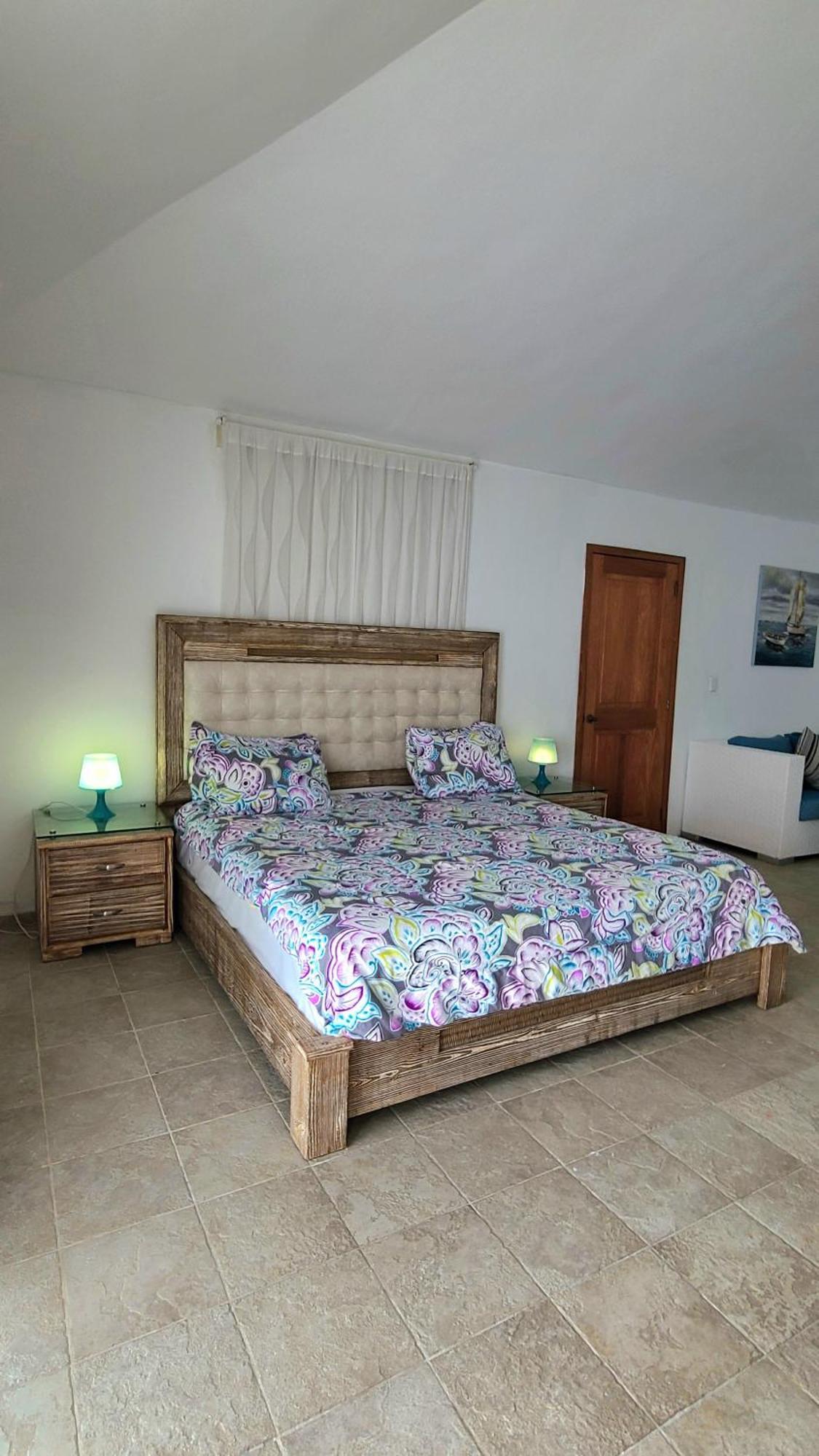 Hotel Triton Boutique & Restaurant
