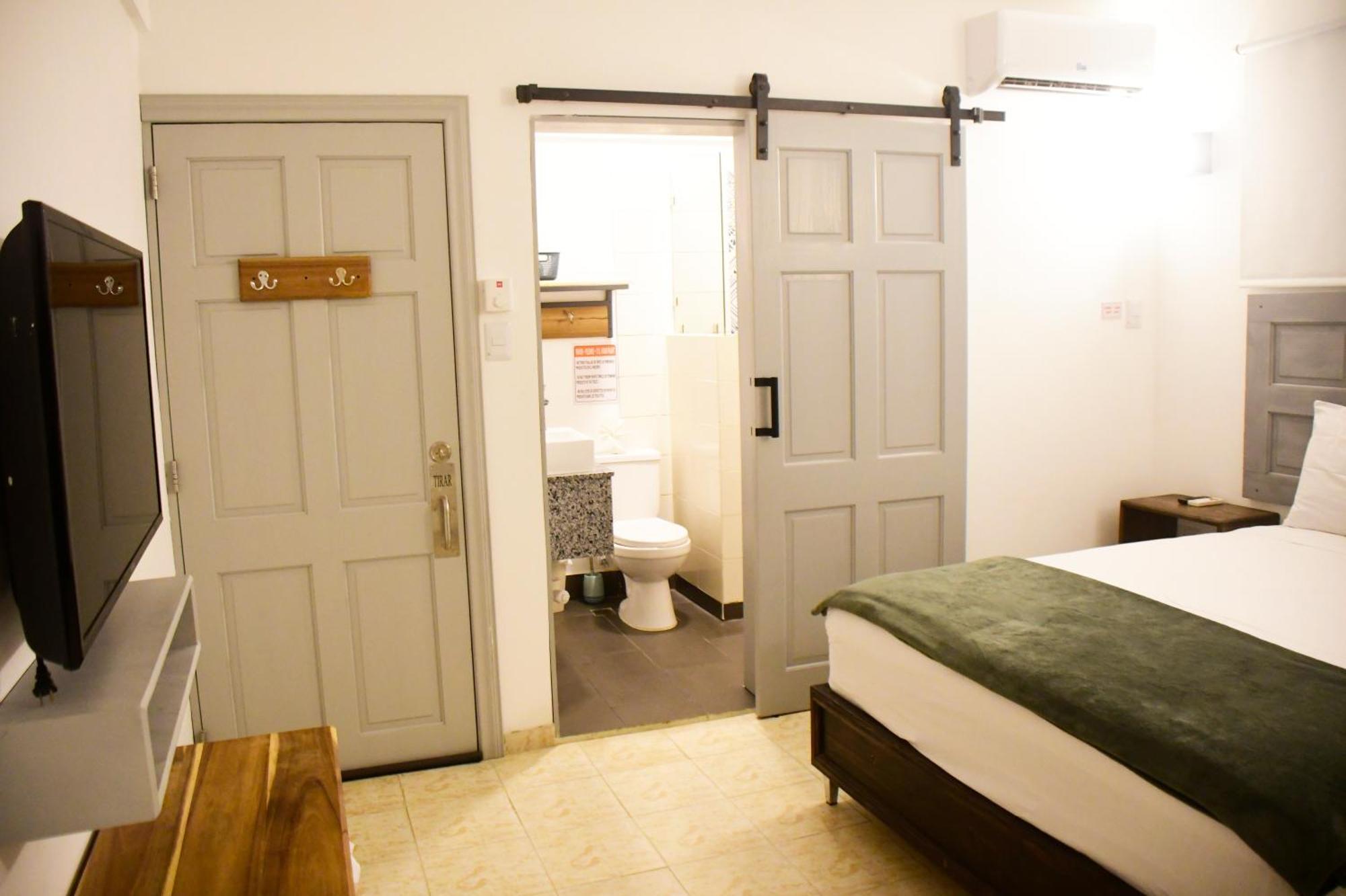 Hotel Marina *