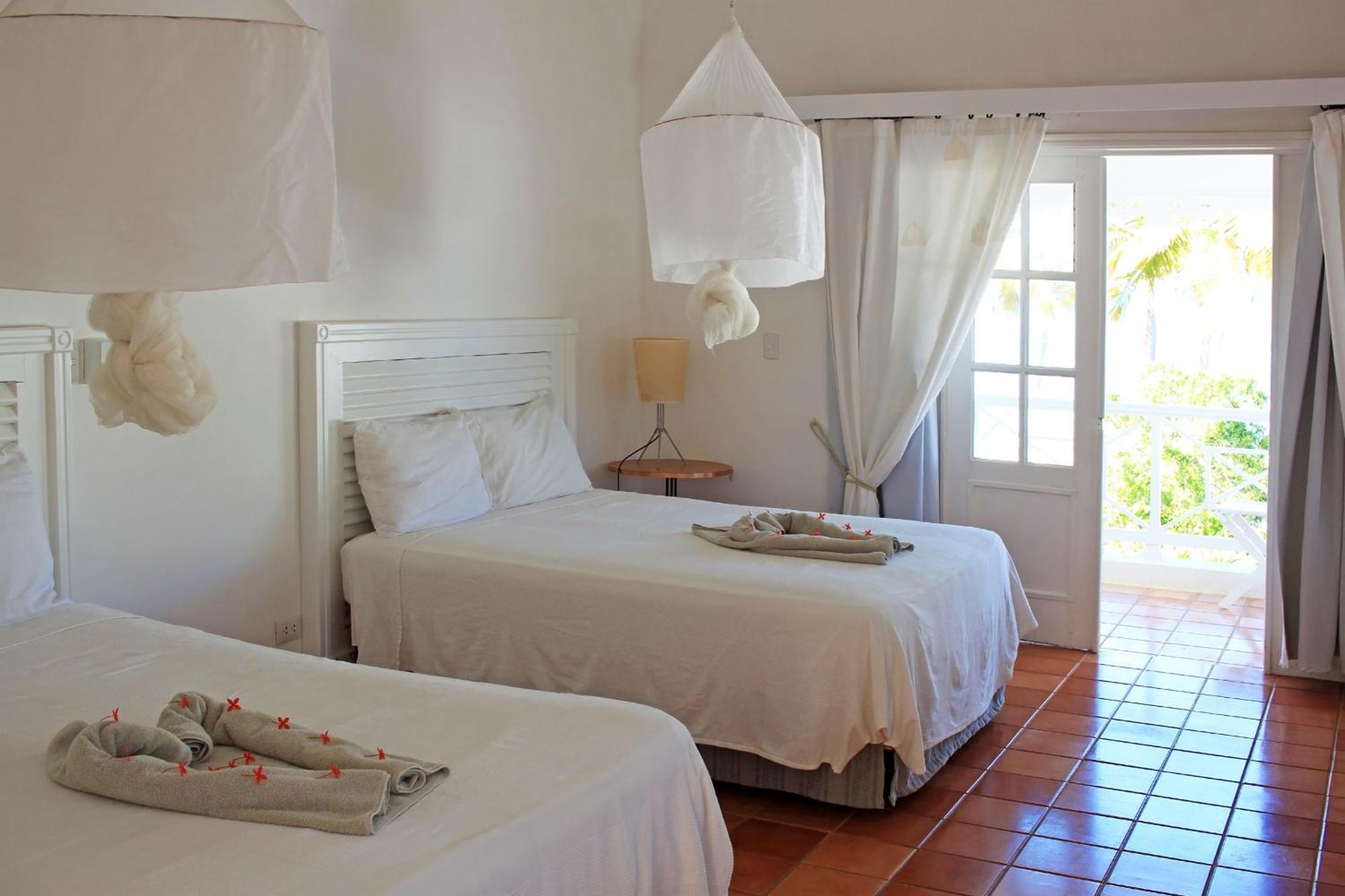 Todoblanco, Galeras, Samana Hotel