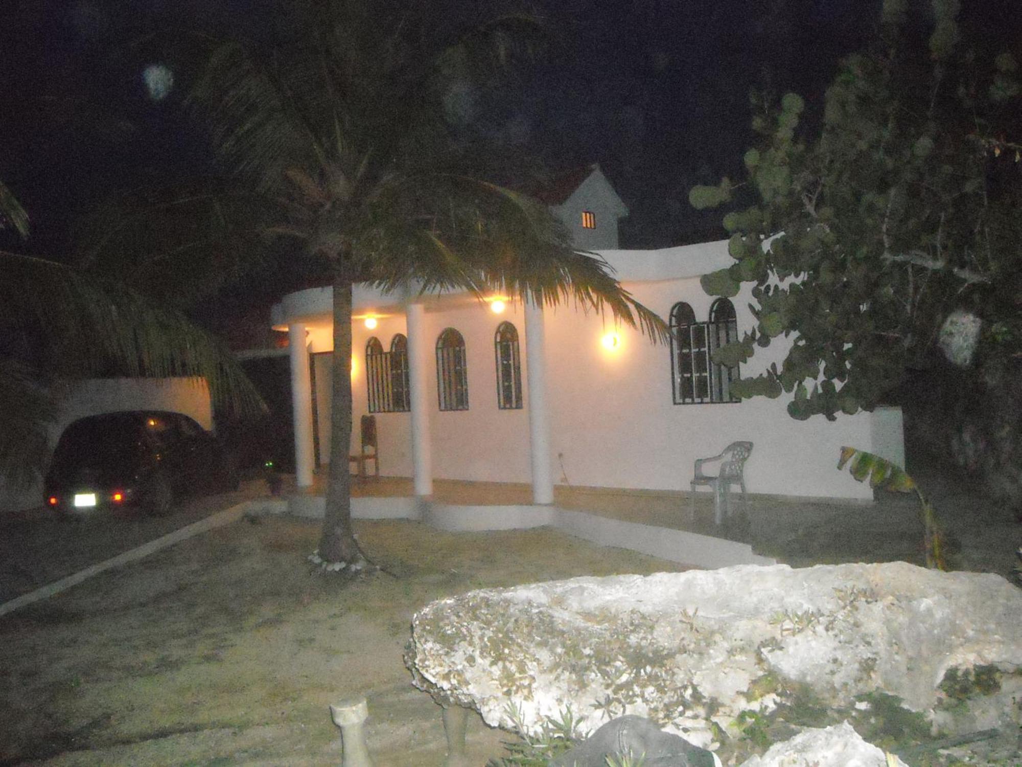 Guest house Guesthouse Villa La Isla
