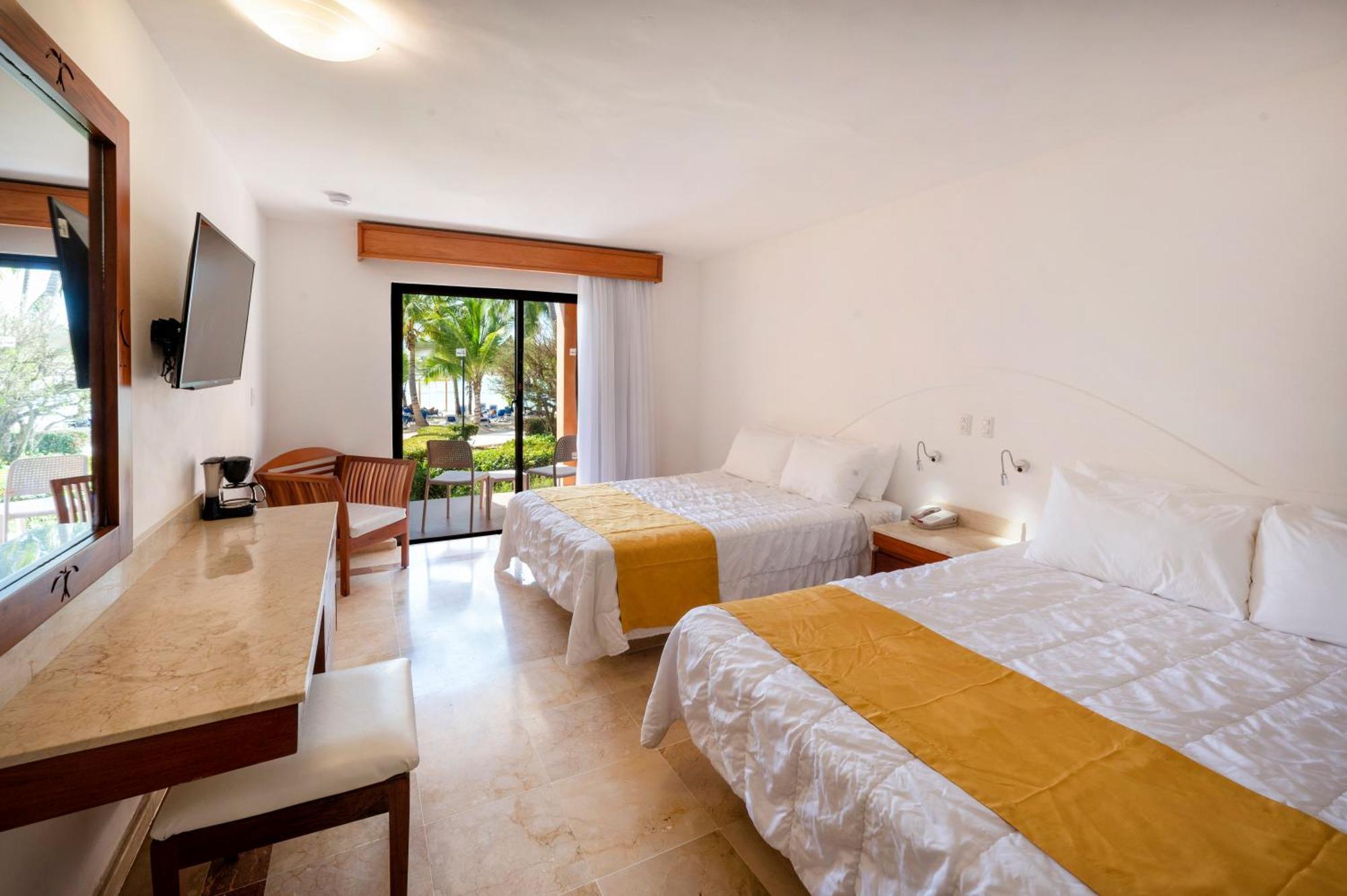 Viva Dominicus Palace By Wyndham, A Trademark Resort Bayahibe