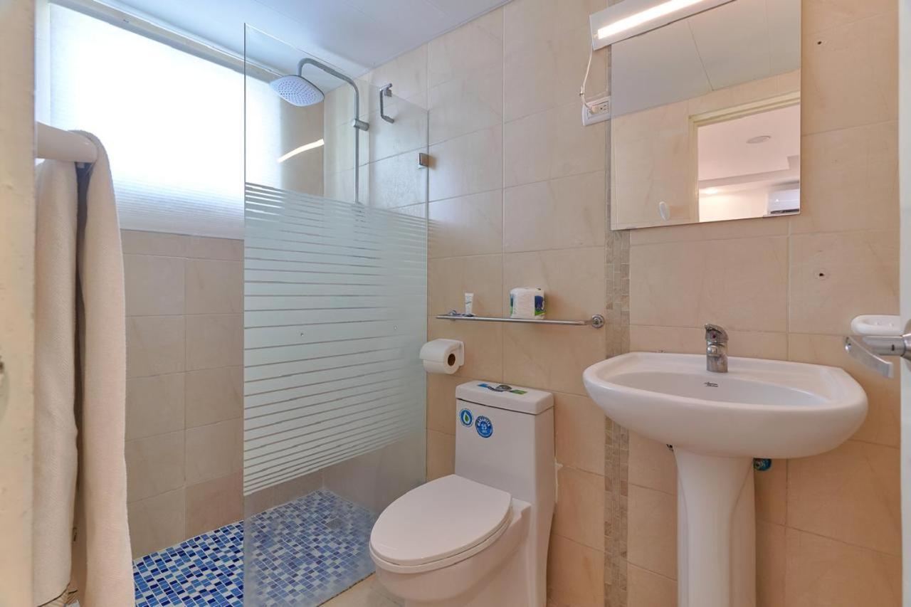 Apartment Escape Oceanfront 3br In Avenida Espana 9flr With Pool
