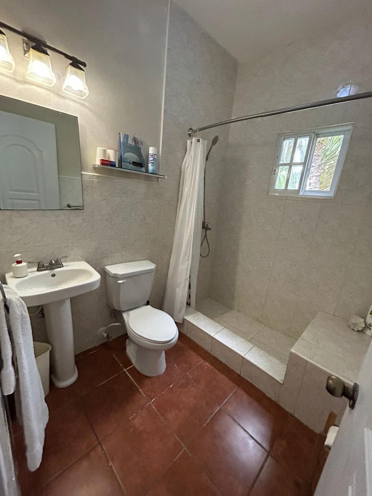 Bed & Breakfast Baoba Breeze Bed & Breakfast- Beachfront Paradise