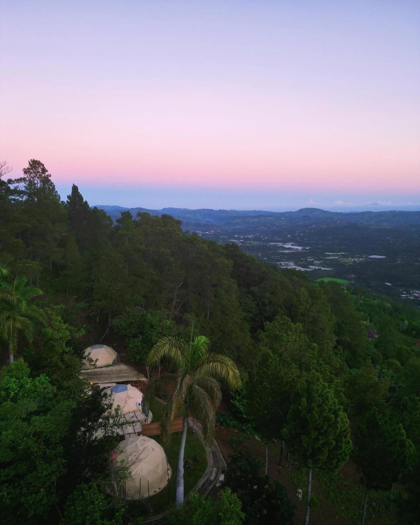 Nomad Domes At Salto Jimenoa, Luxury tent