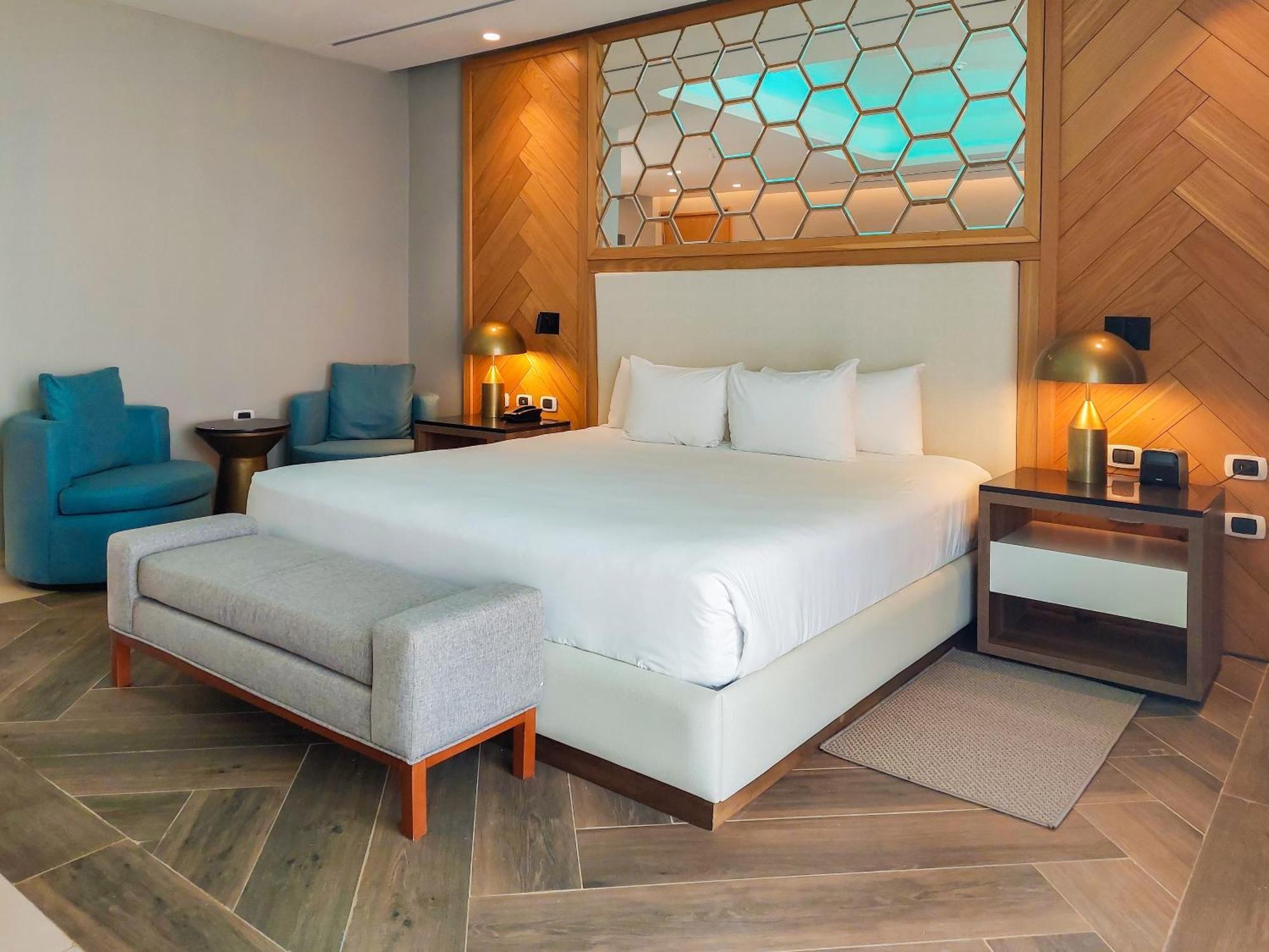 Marriott Miches Beach, An (adults Only) 5*