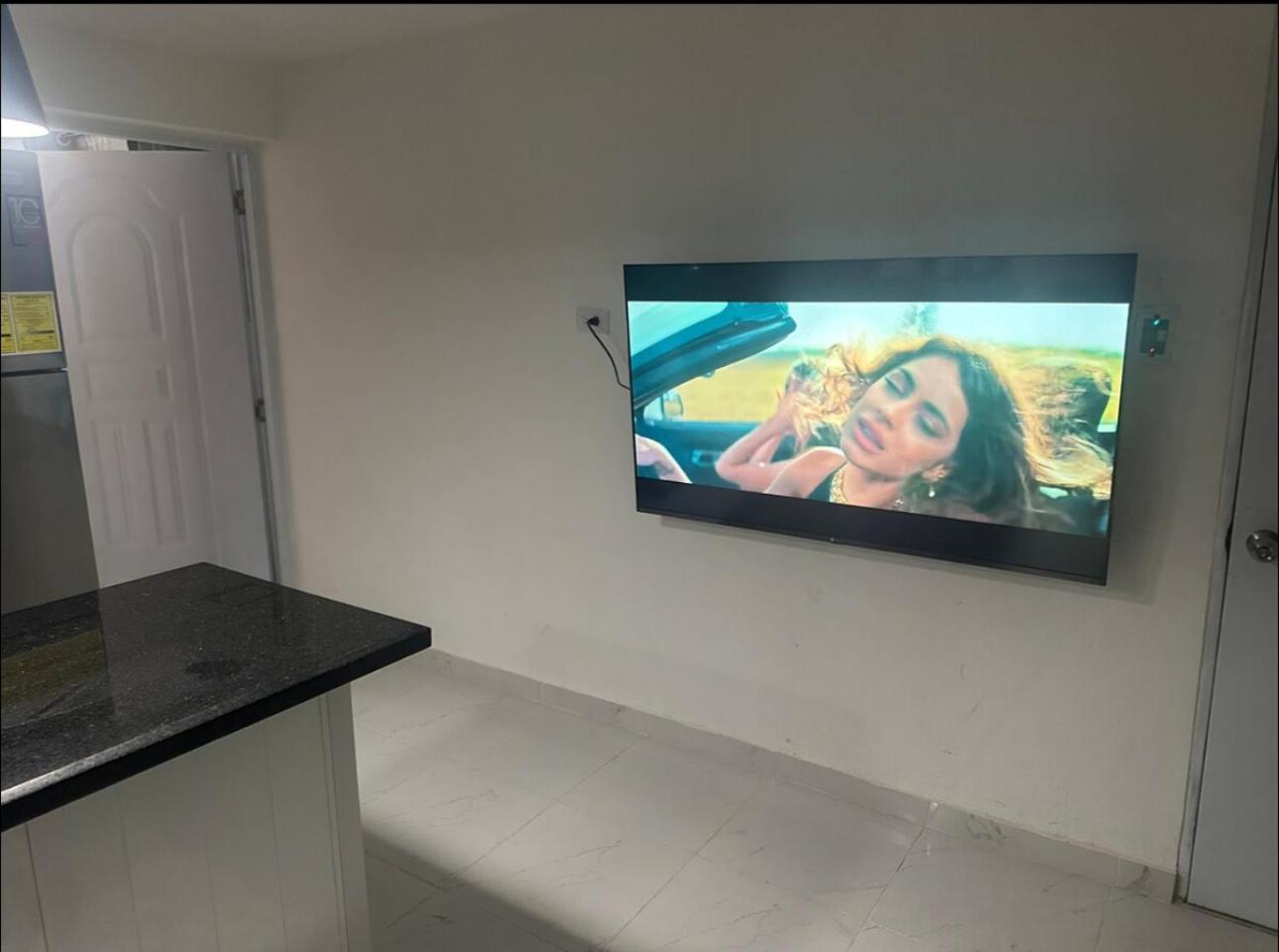 Luxury Hot Water,ac,wifi,ps3 Apartment Puerto Plata