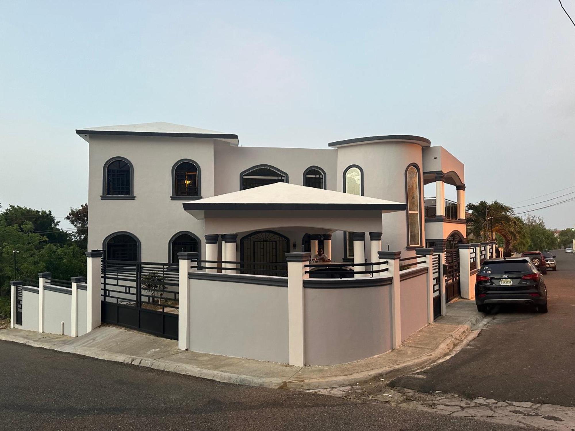Luxury Hot Water,ac,wifi,ps3 Apartment Puerto Plata