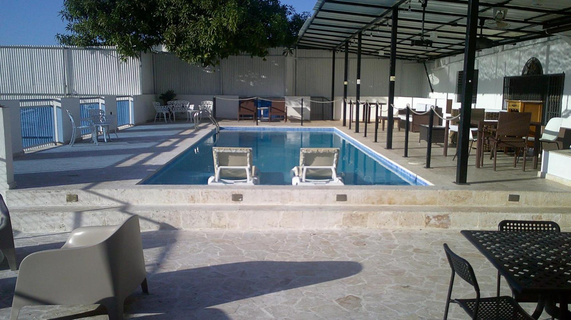 Guest house E&j Boutique Residences