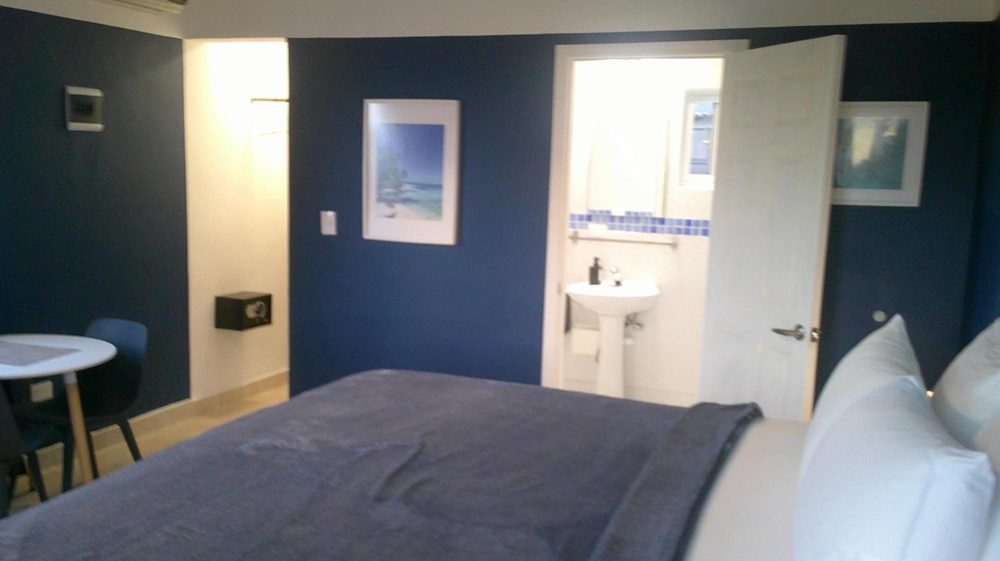 Guest house E&j Boutique Residences