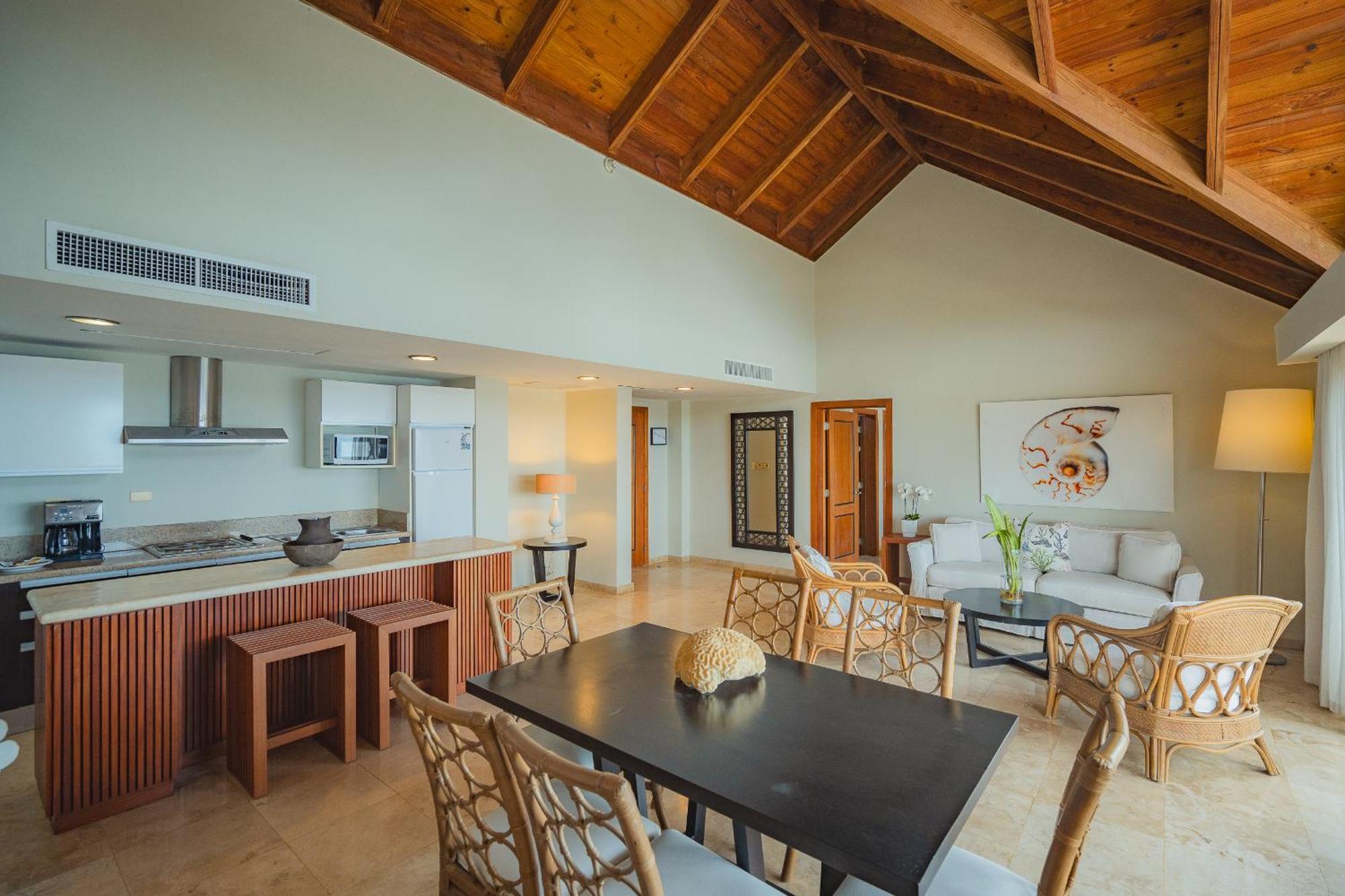 The Bannister & Yacht Club By Mint Samana