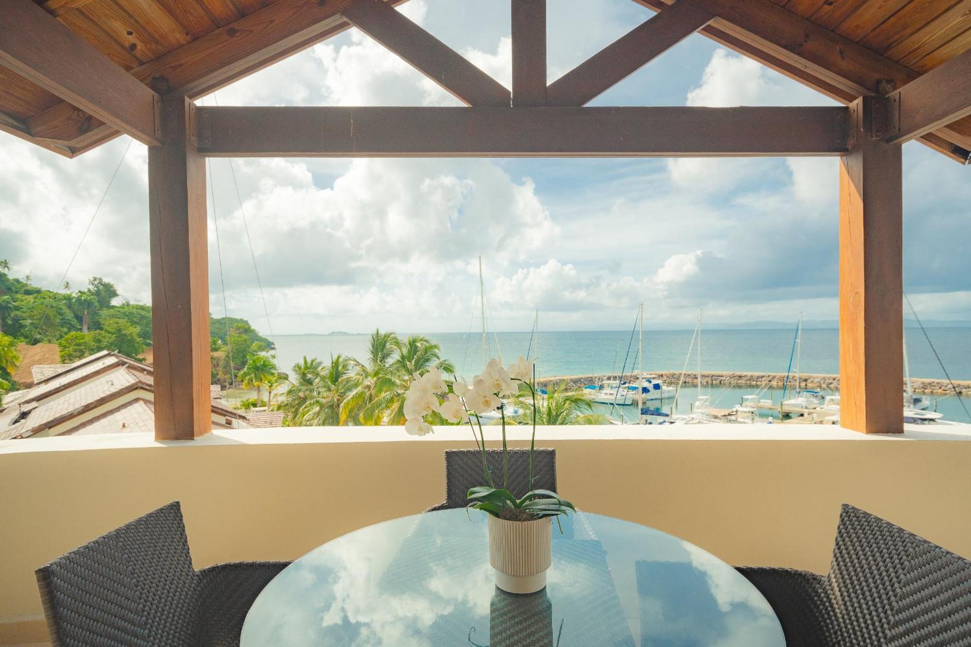 Hotel The Bannister & Yacht Club By Mint Samana