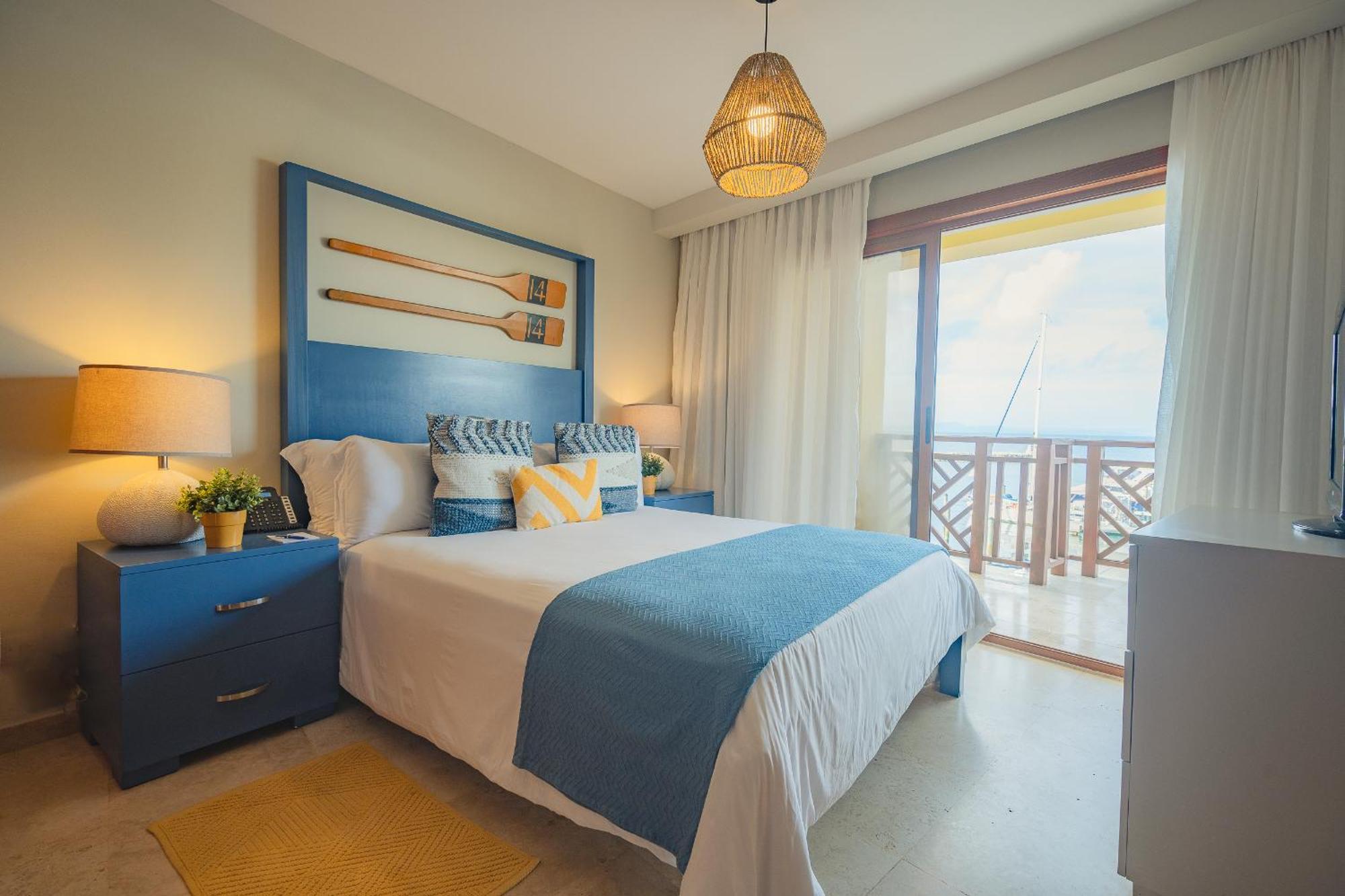 The Bannister & Yacht Club By Mint 5* Samana