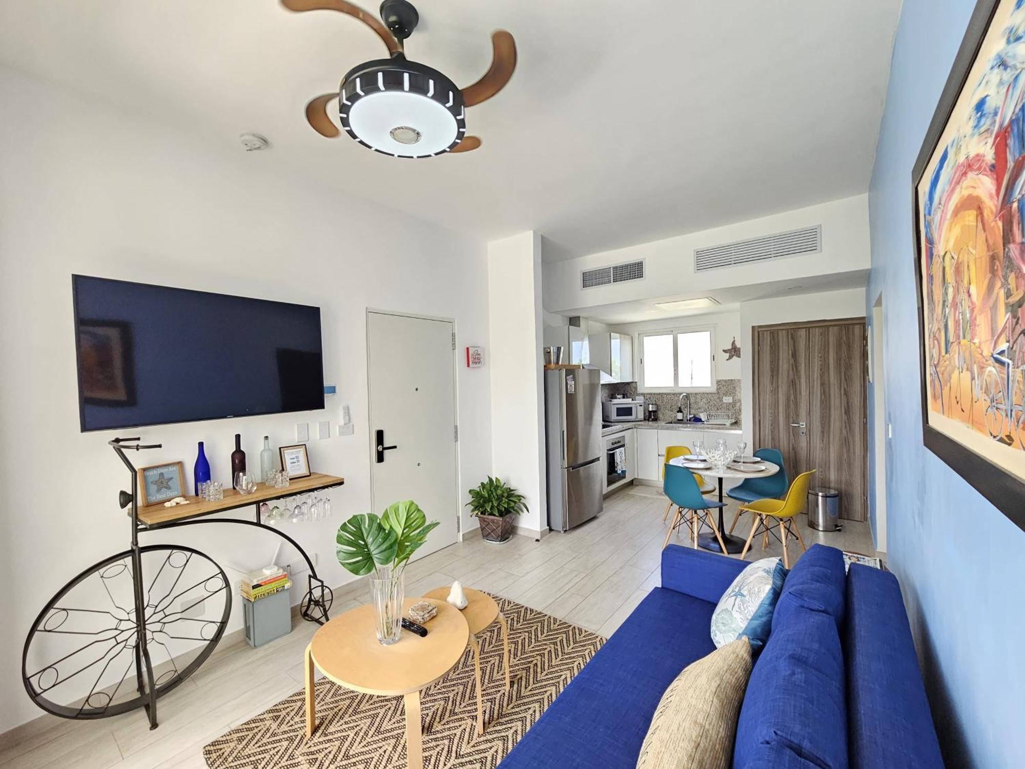 Beachside Oasis: Pool Views And Casino Access Apartment Punta Cana