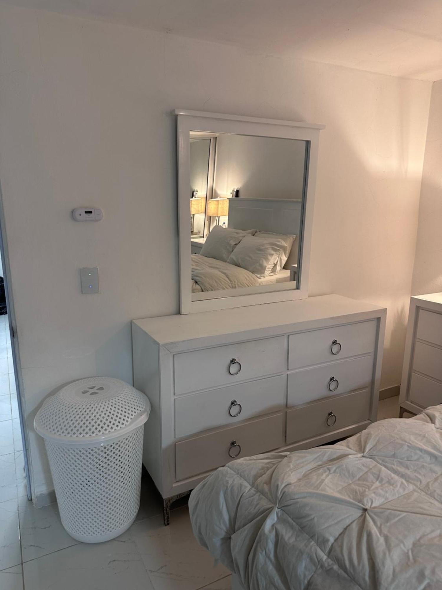Apartment Luxury Hot Water,ac,wifi,ps3 *