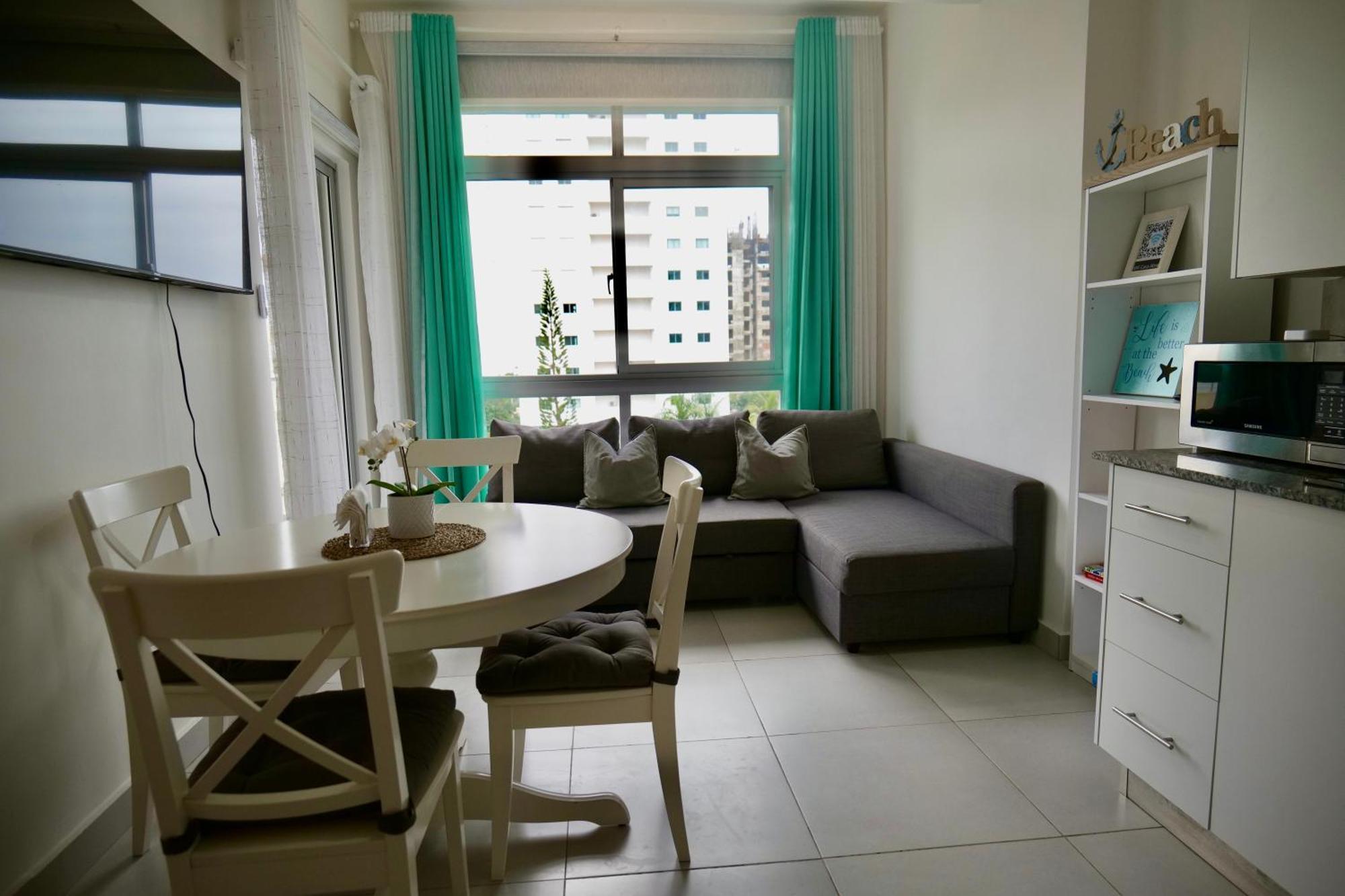 Apartment Kendasoltower Juandolio-seaview-1br-2bds-4px-wifi-tv-ac-newtower