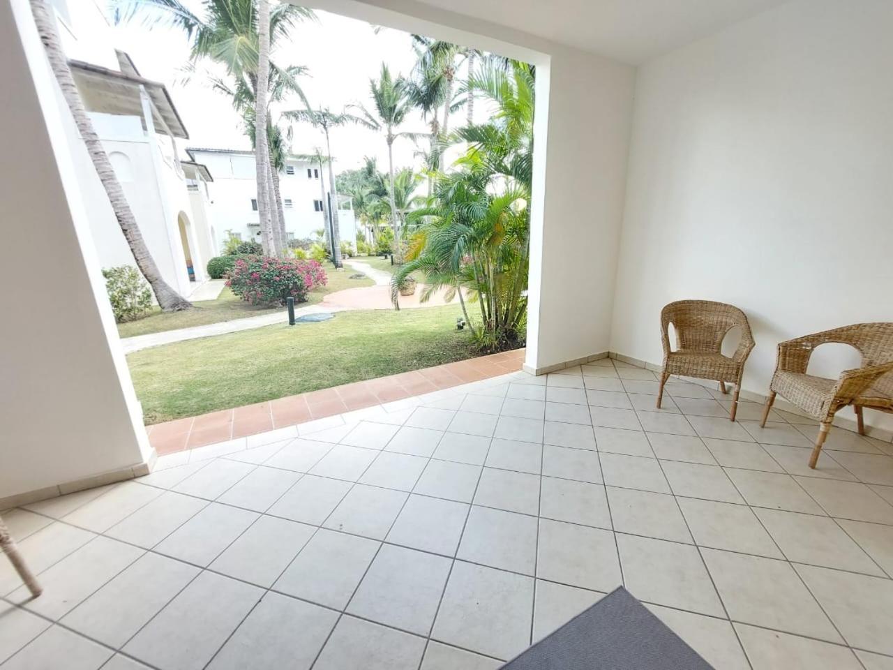 Apartment Tamarindo *