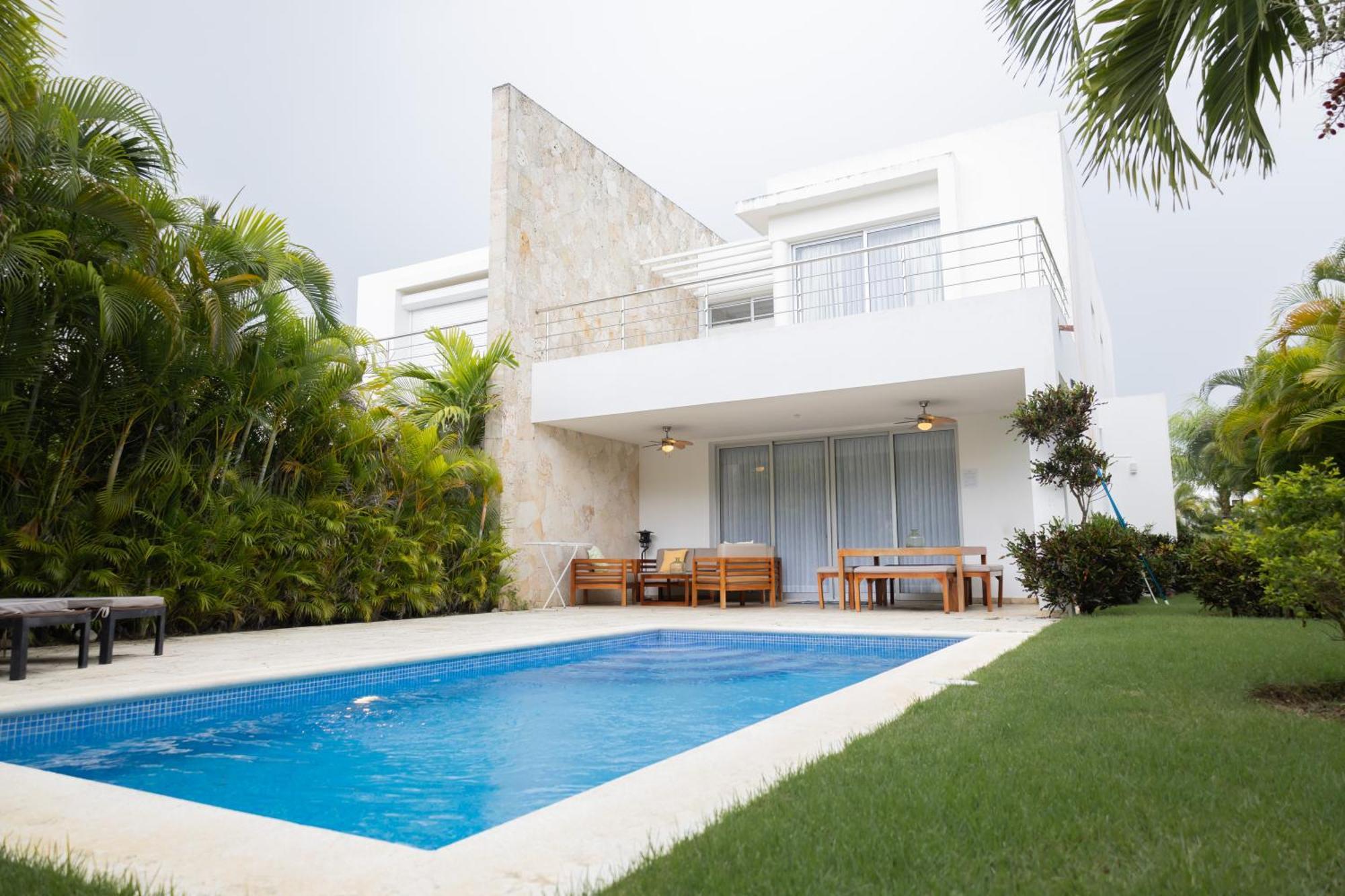 Ka' Romana Residences * El Soco