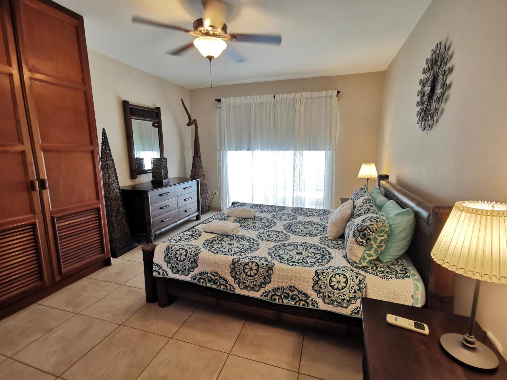 Hotel Deluxe Corales & - Price For Vacation