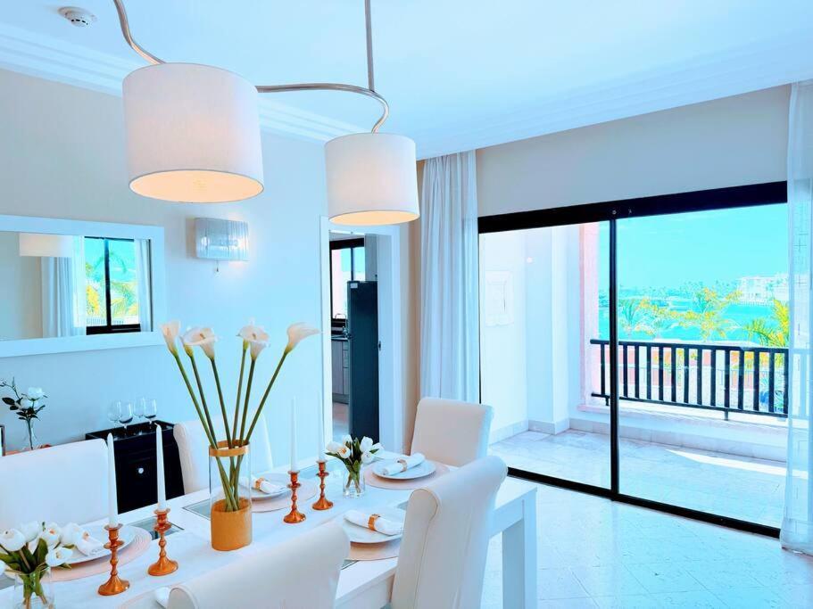 Apartment Your Private Pool, Marina Hot Tub & Grounds Punta Cana