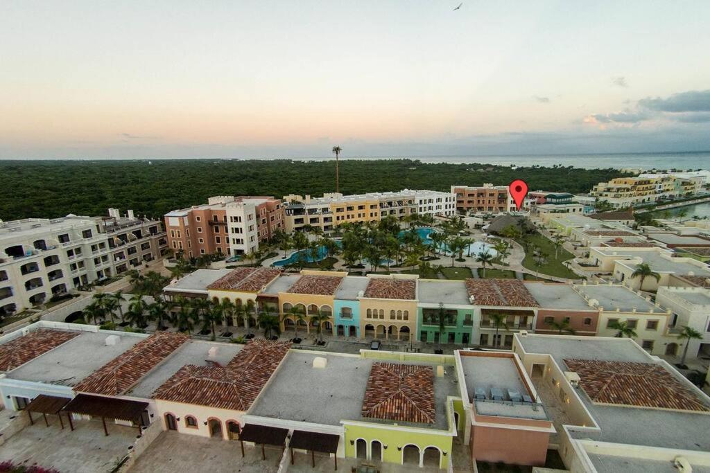 Your Private Pool, Marina Hot Tub & Grounds Apartment *