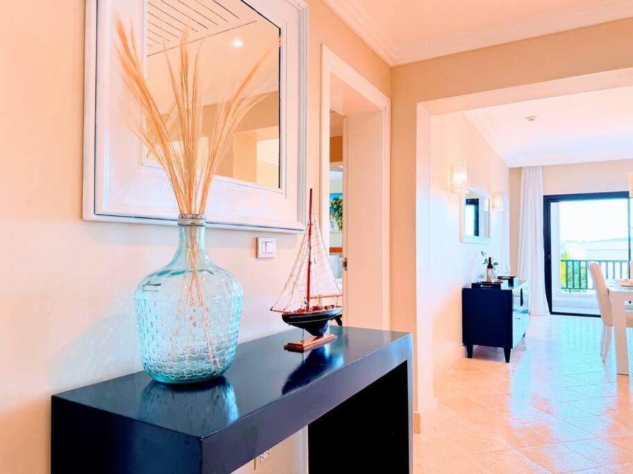 Your Private Pool, Marina Hot Tub & Grounds Apartment