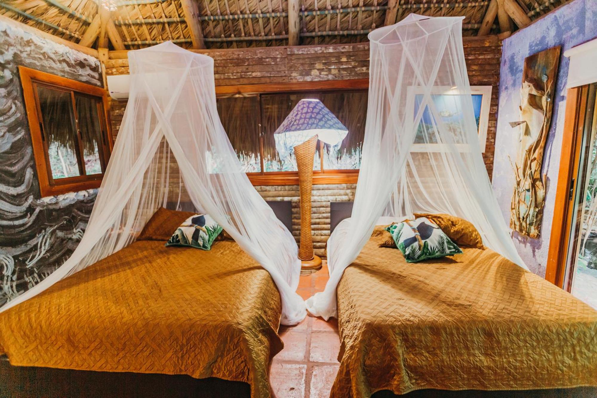 Casa El Paraiso, Eco