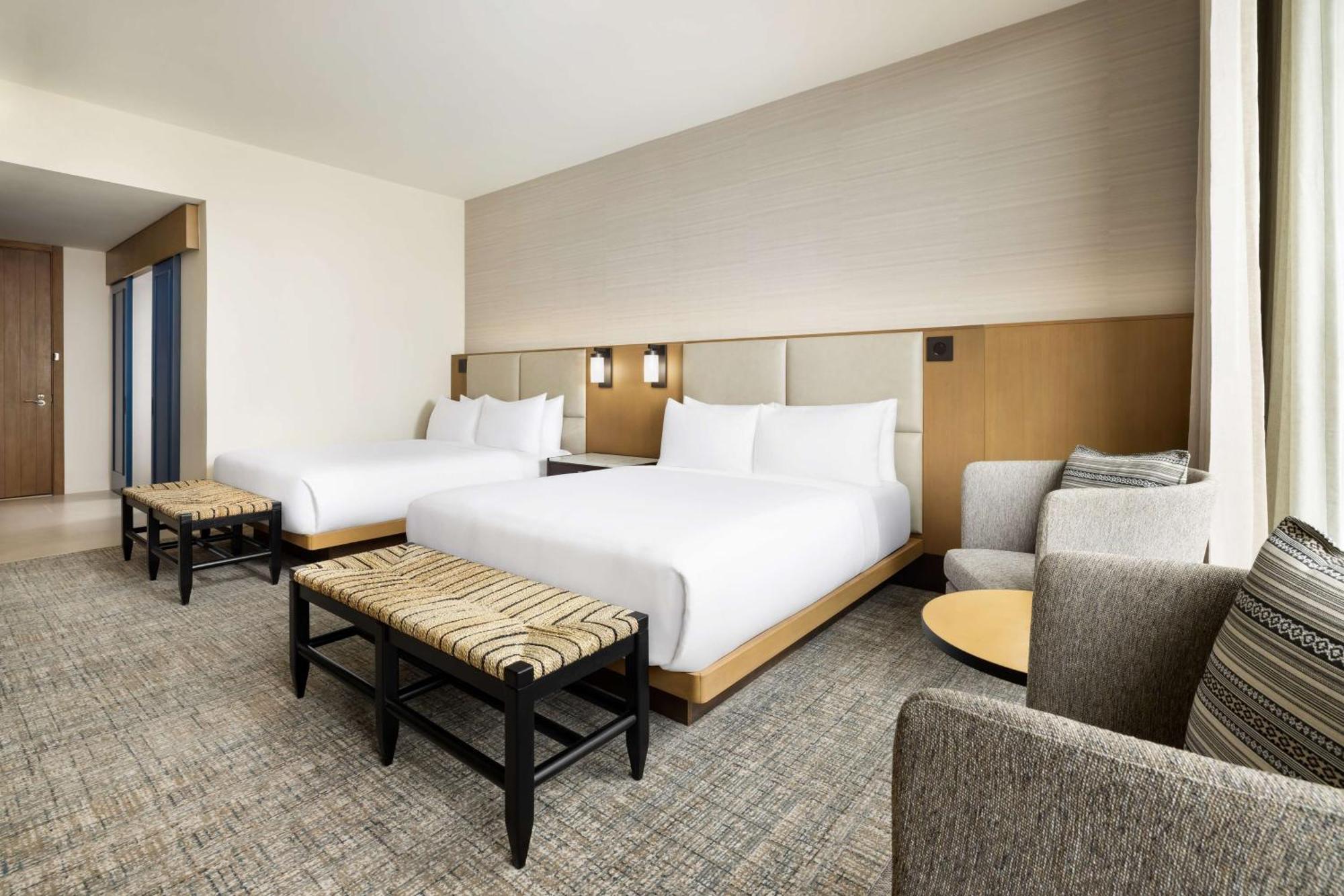 Santiago, Curio Collection By Hilton Hotel Santiago De Los Caballeros