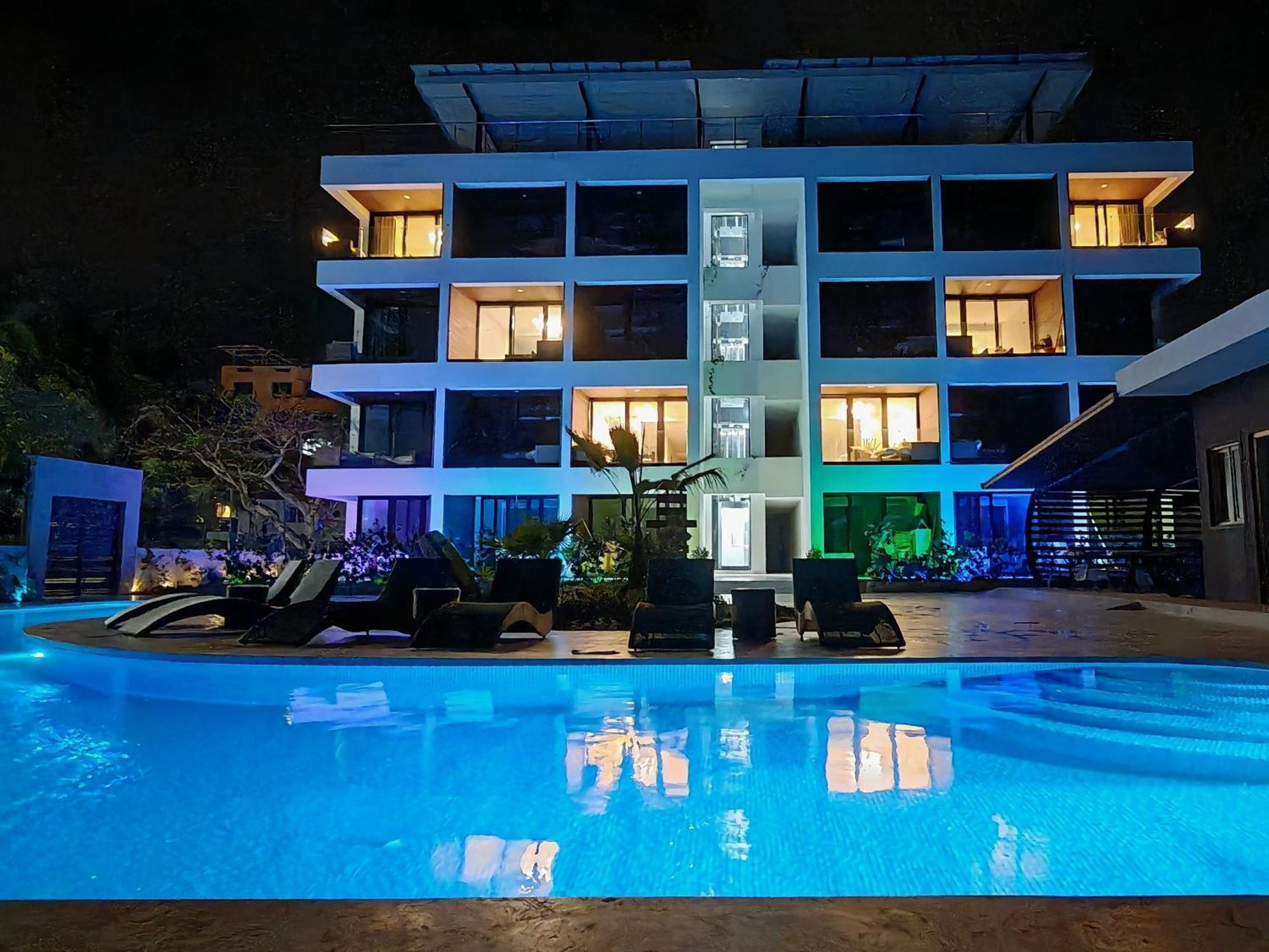 Hotel Surf One *