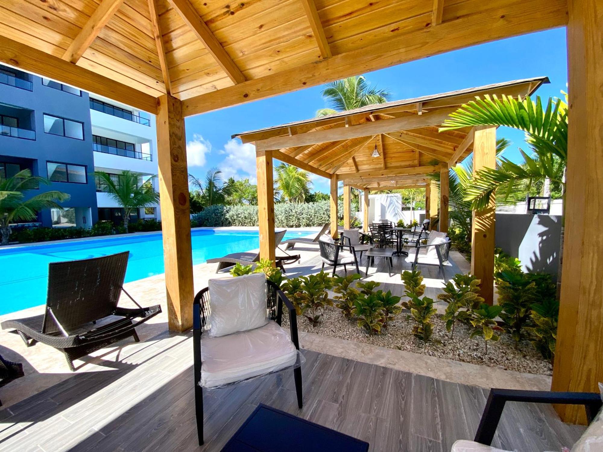 Apartment Elegancia Tropical And Pool Bibijagua Rd