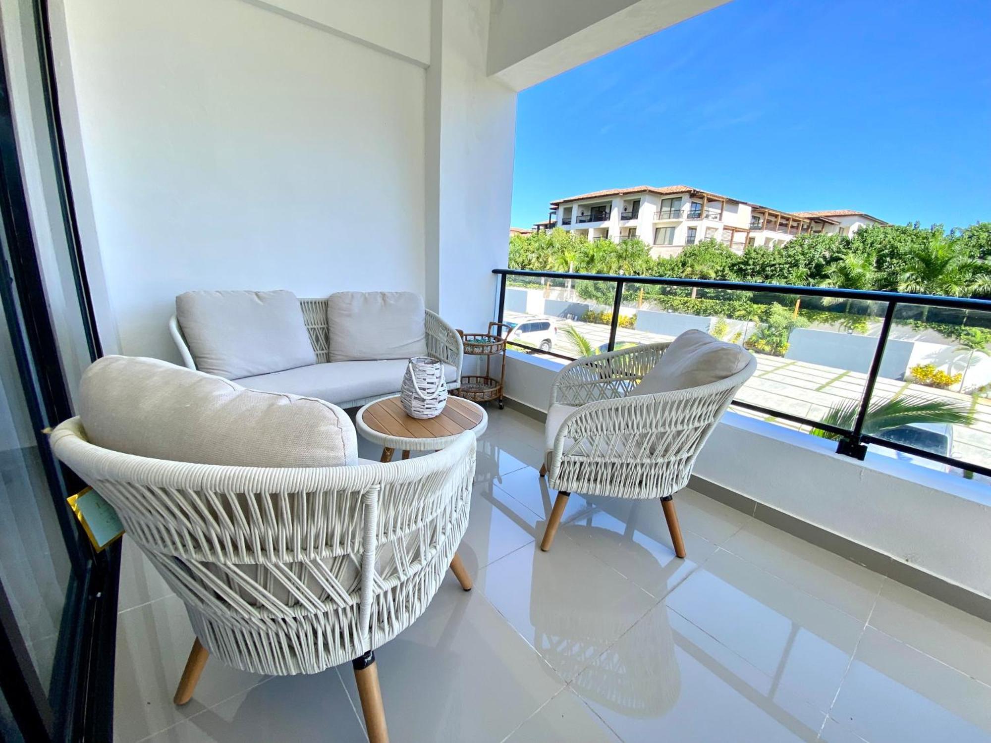 Elegancia Tropical And Pool Bibijagua Rd Punta Cana