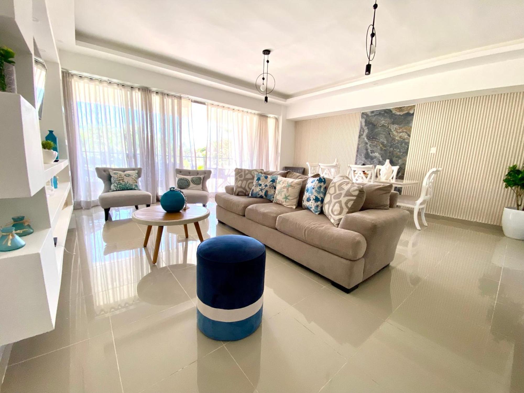 Elegancia Tropical And Pool Bibijagua Rd Apartment