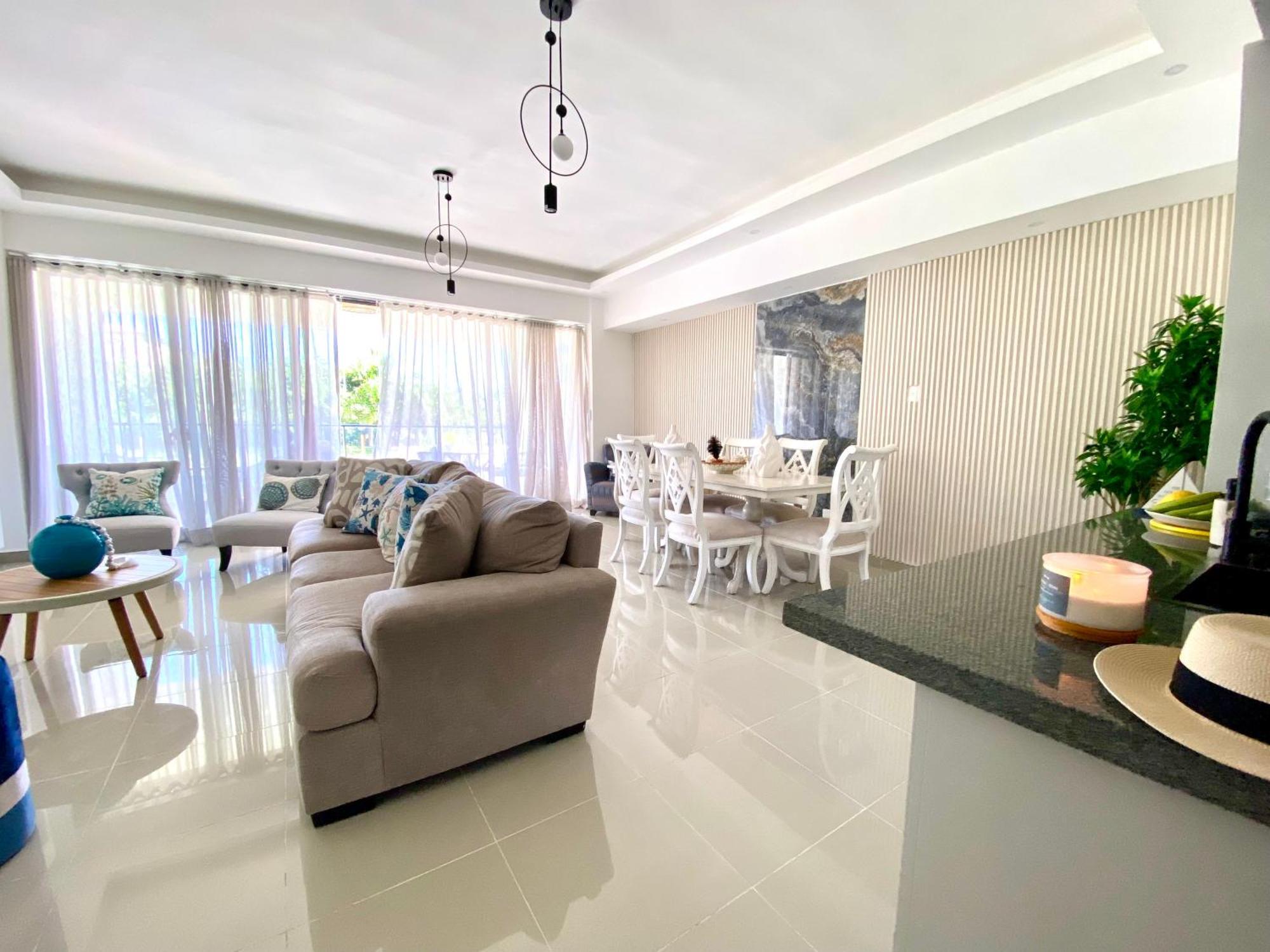 Elegancia Tropical And Pool Bibijagua Rd Apartment