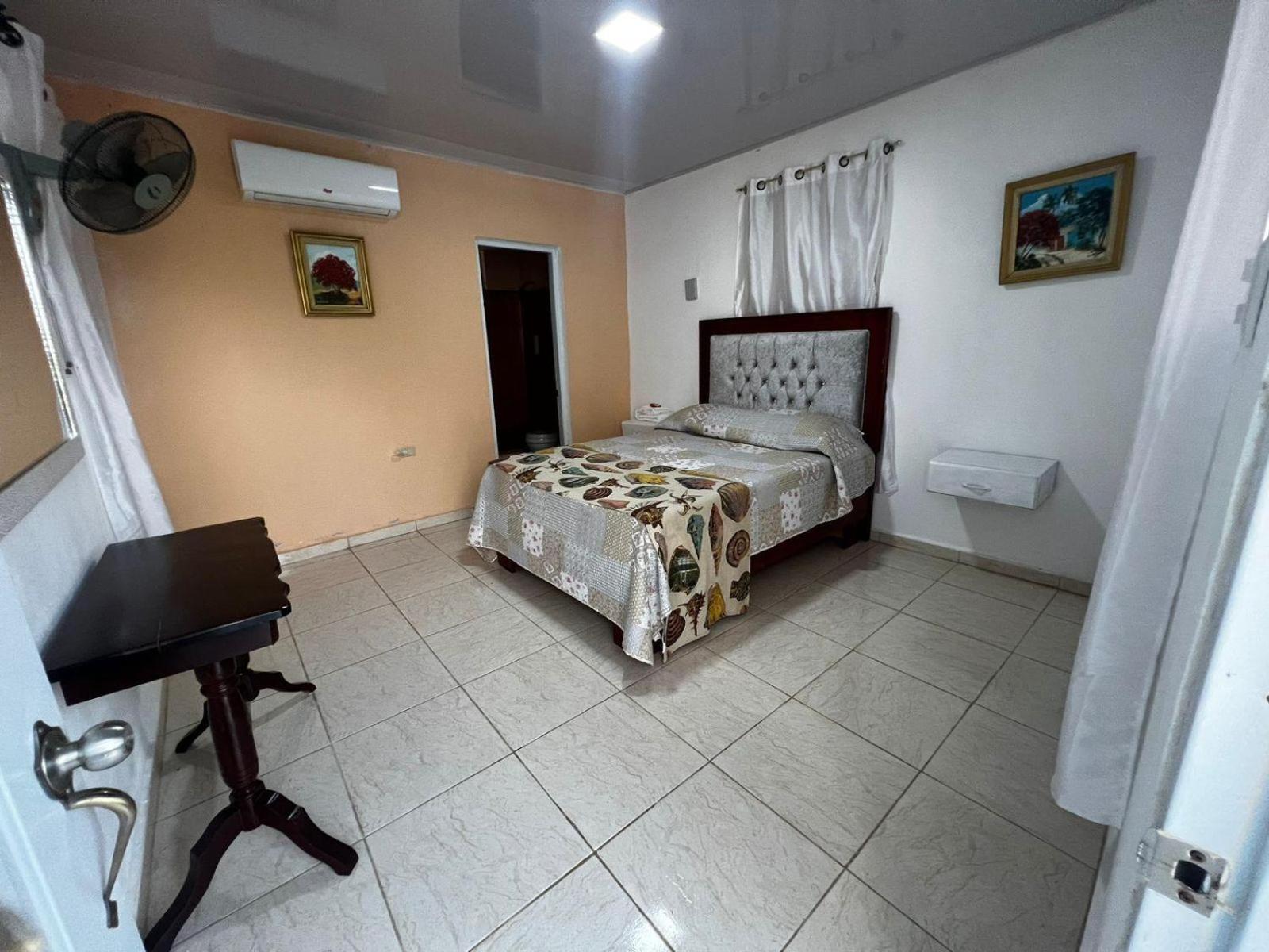 Escondidas Aparthotel *