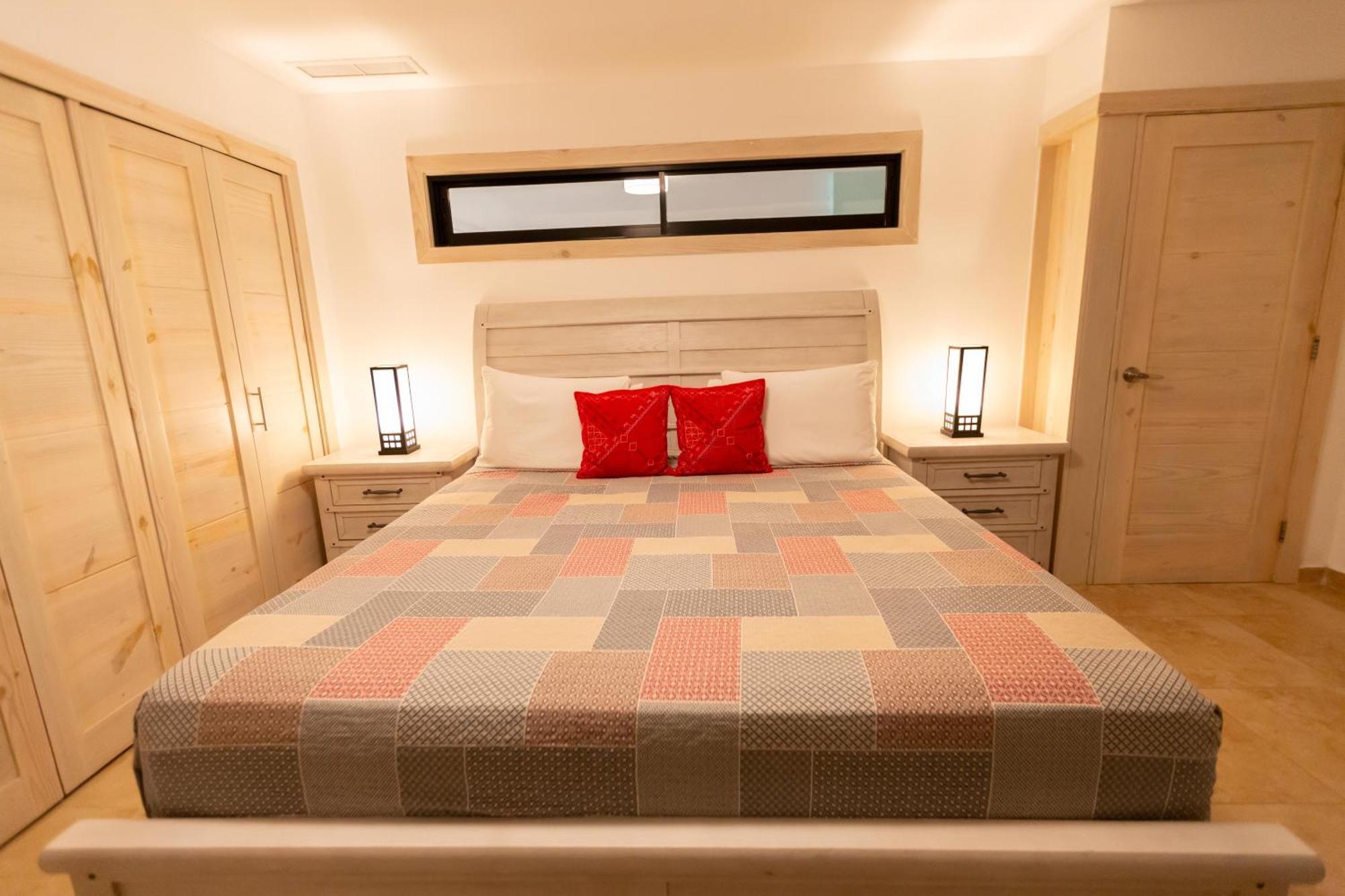 Marbella Beachfront Apartment *