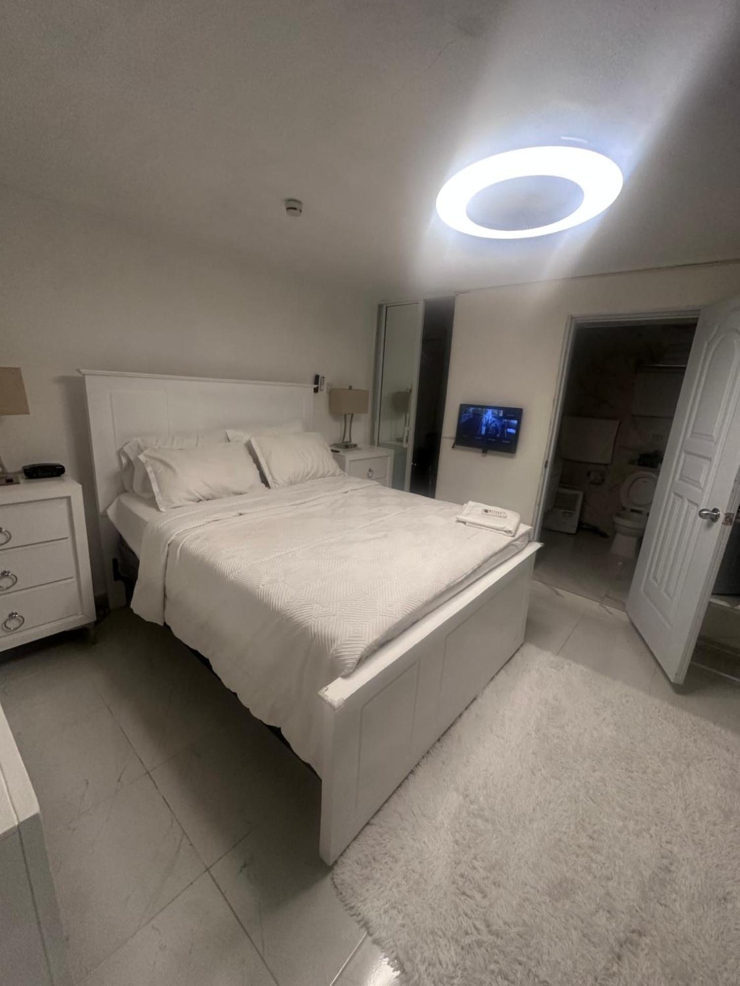 Luxury Hot Water,ac,wifi,ps3 Apartment Puerto Plata