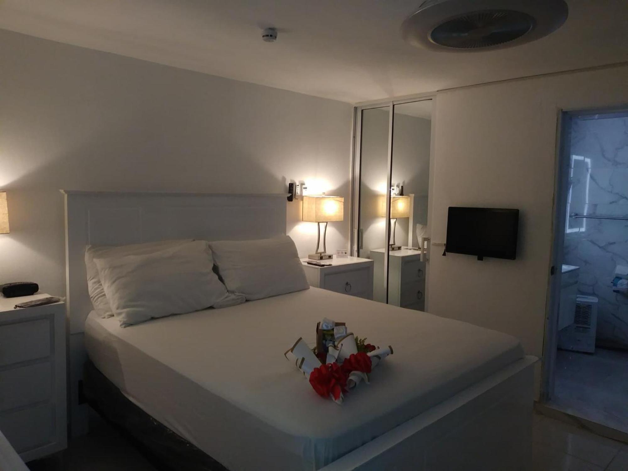 Apartment Luxury Hot Water,ac,wifi,ps3 *
