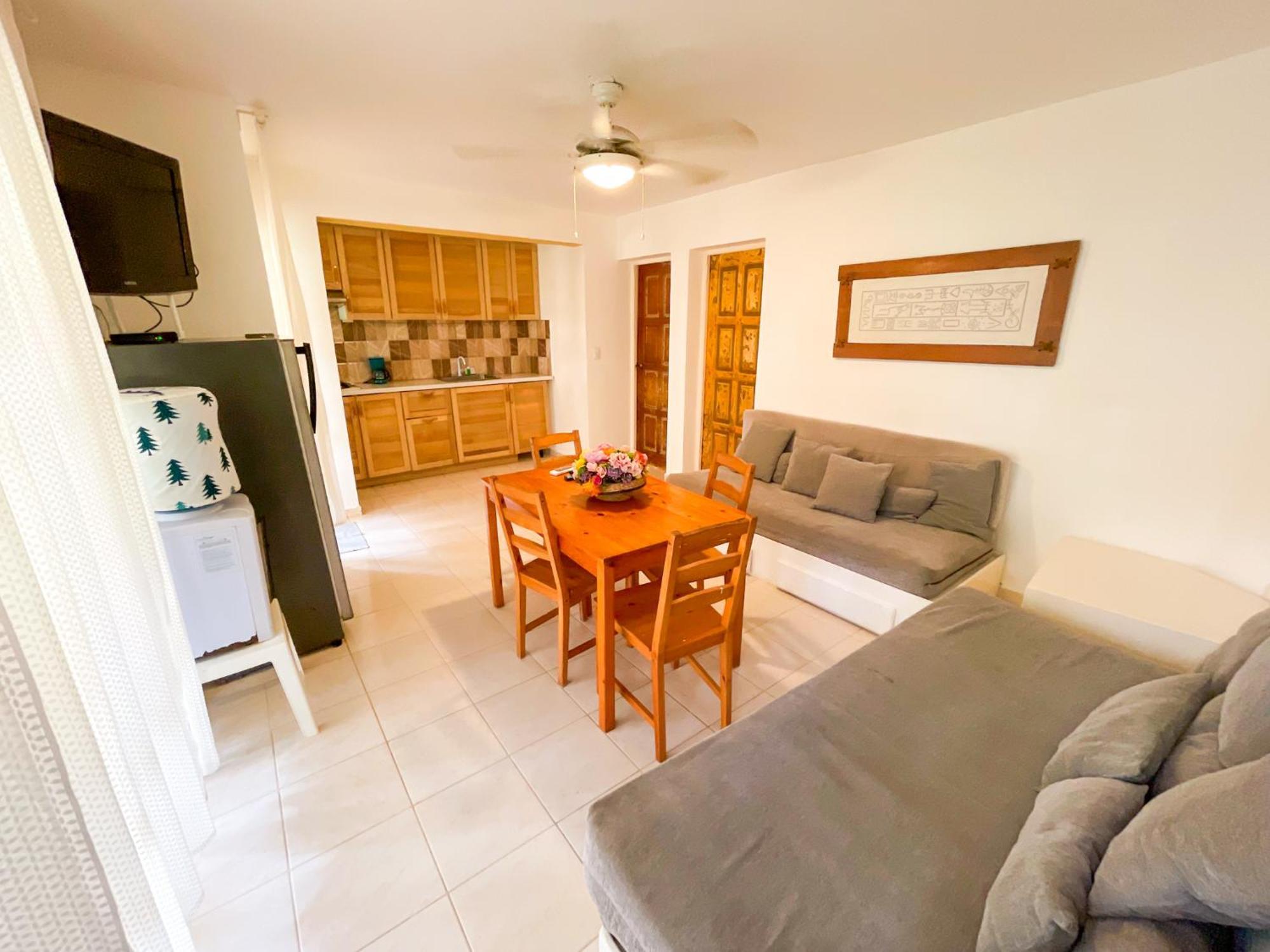 Condo-hotel With & Private Wifi Bbq Club &