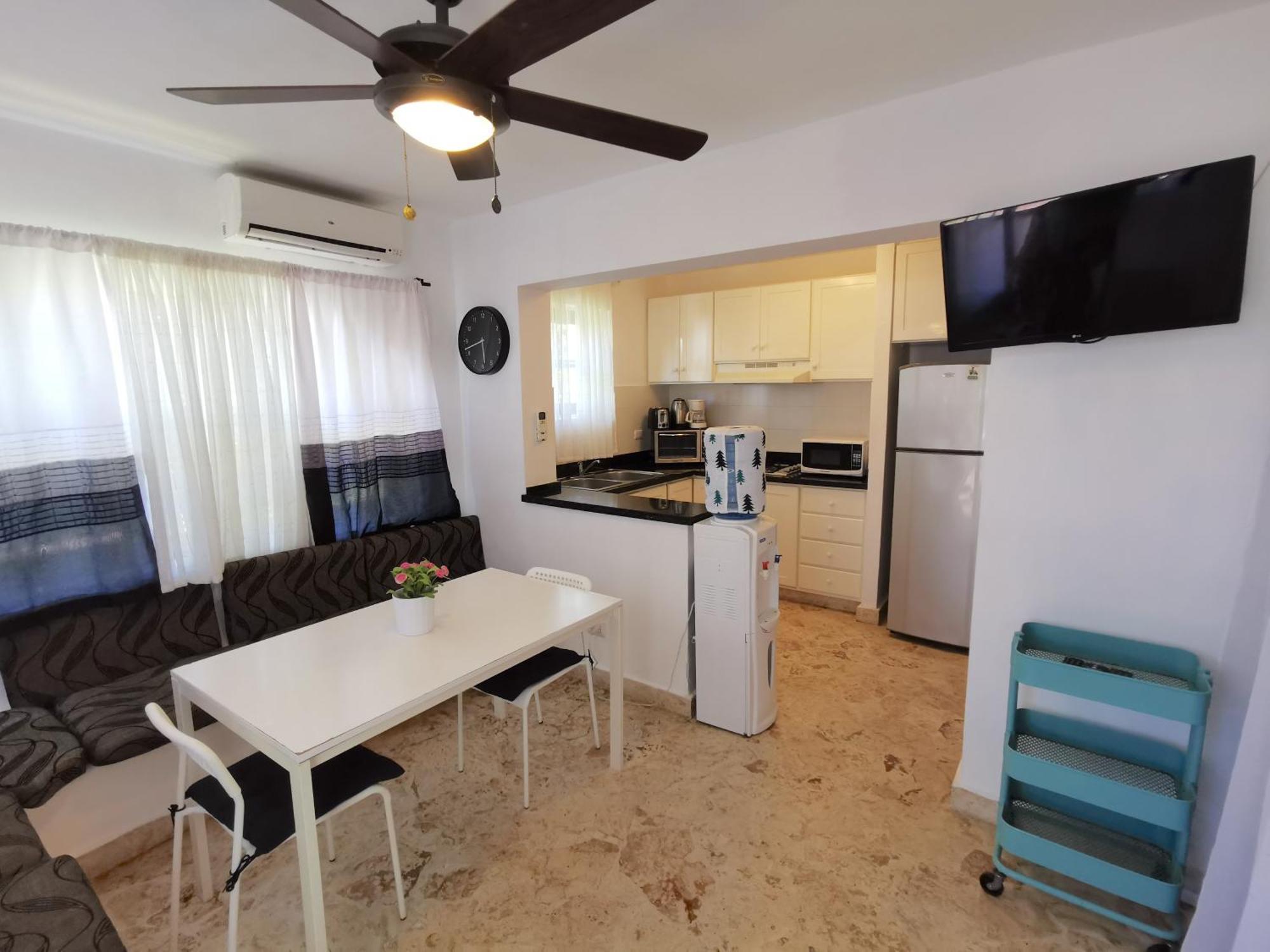 Tropical And - Corales - Great Location With Many Restaurants Aparthotel