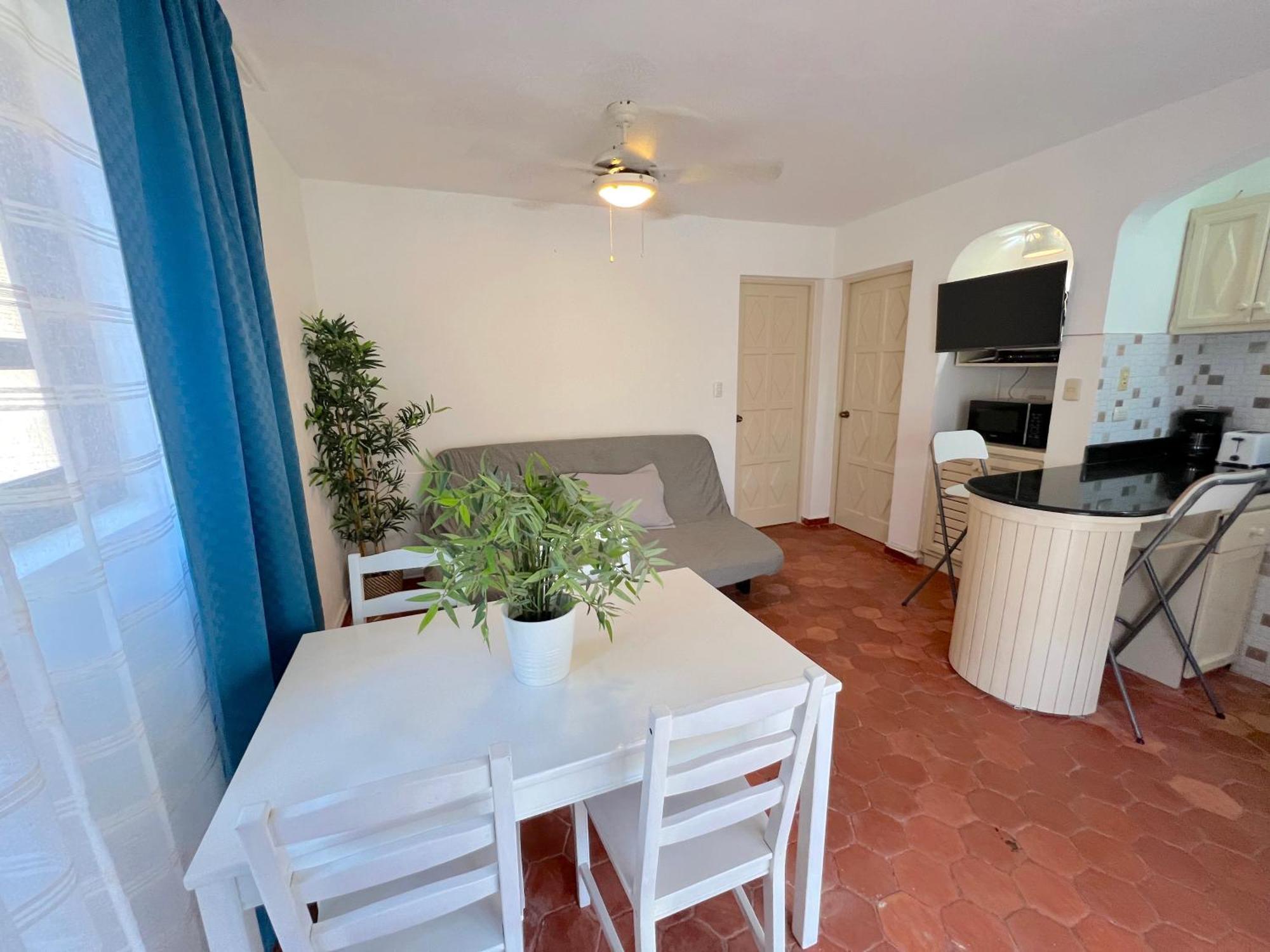 Tropical And - Corales - Great Location With Many Restaurants Aparthotel Punta Cana