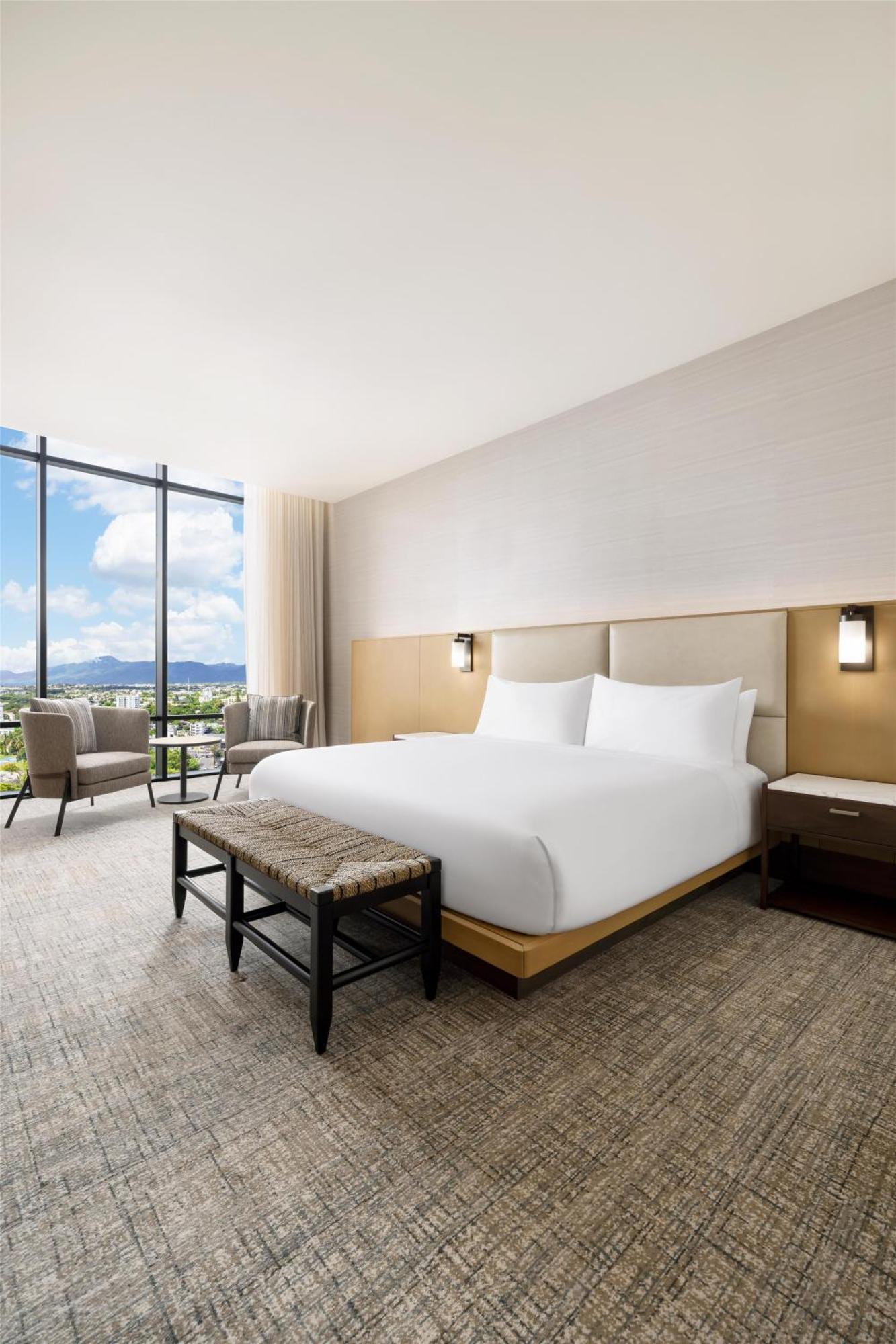 Santiago, Curio Collection By Hilton 4* Santiago De Los Caballeros