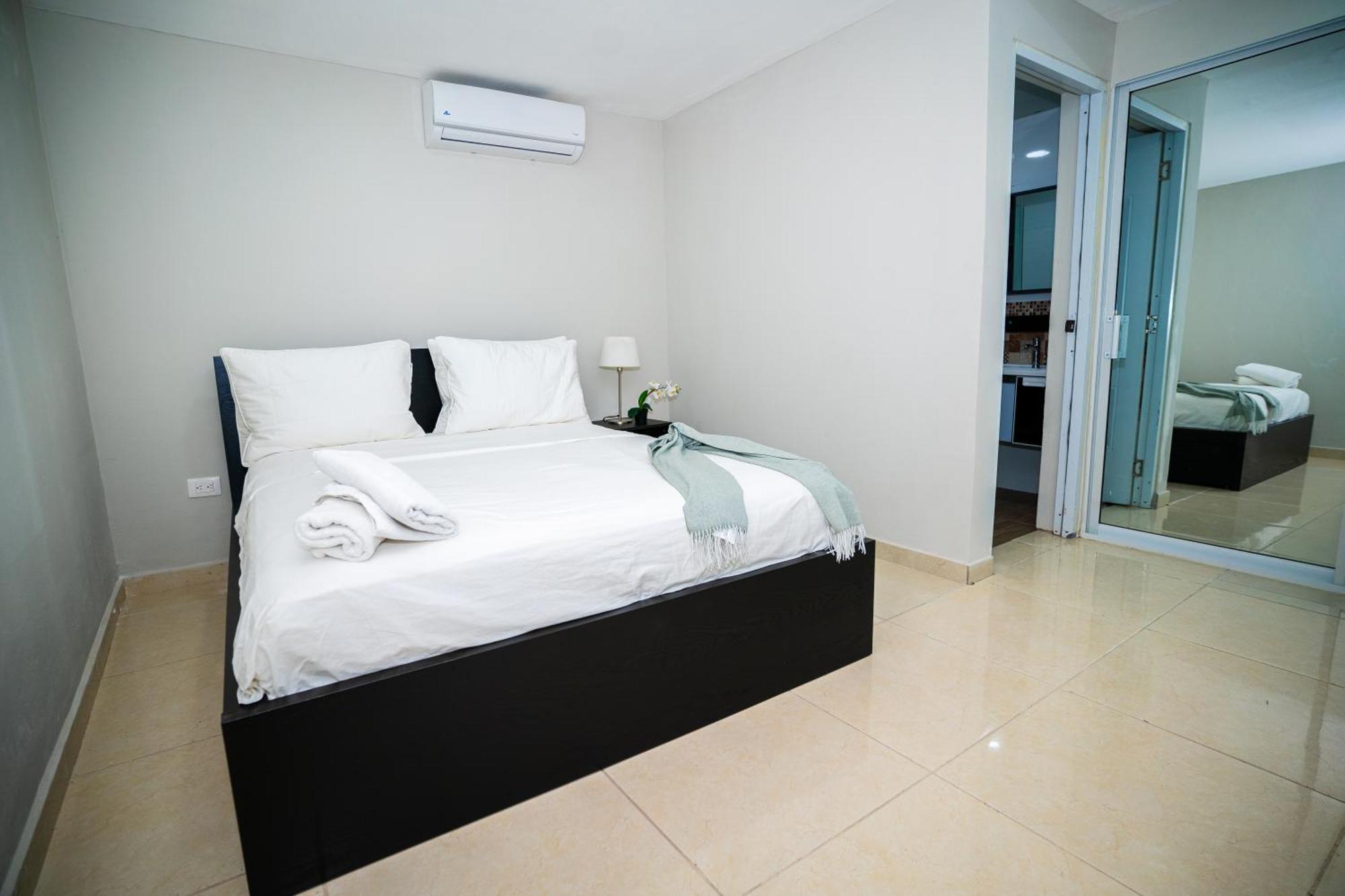 Aparthotel Apartamentos Roman *