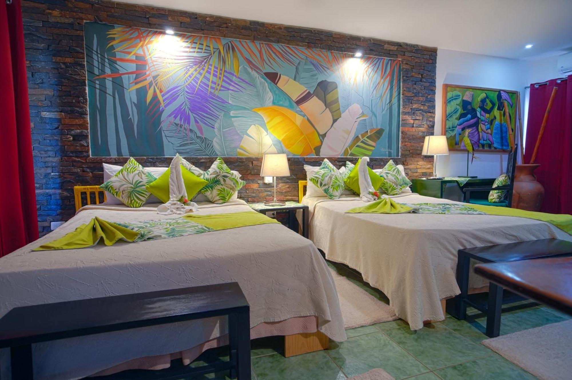 Hotel Coco Plaza 3*