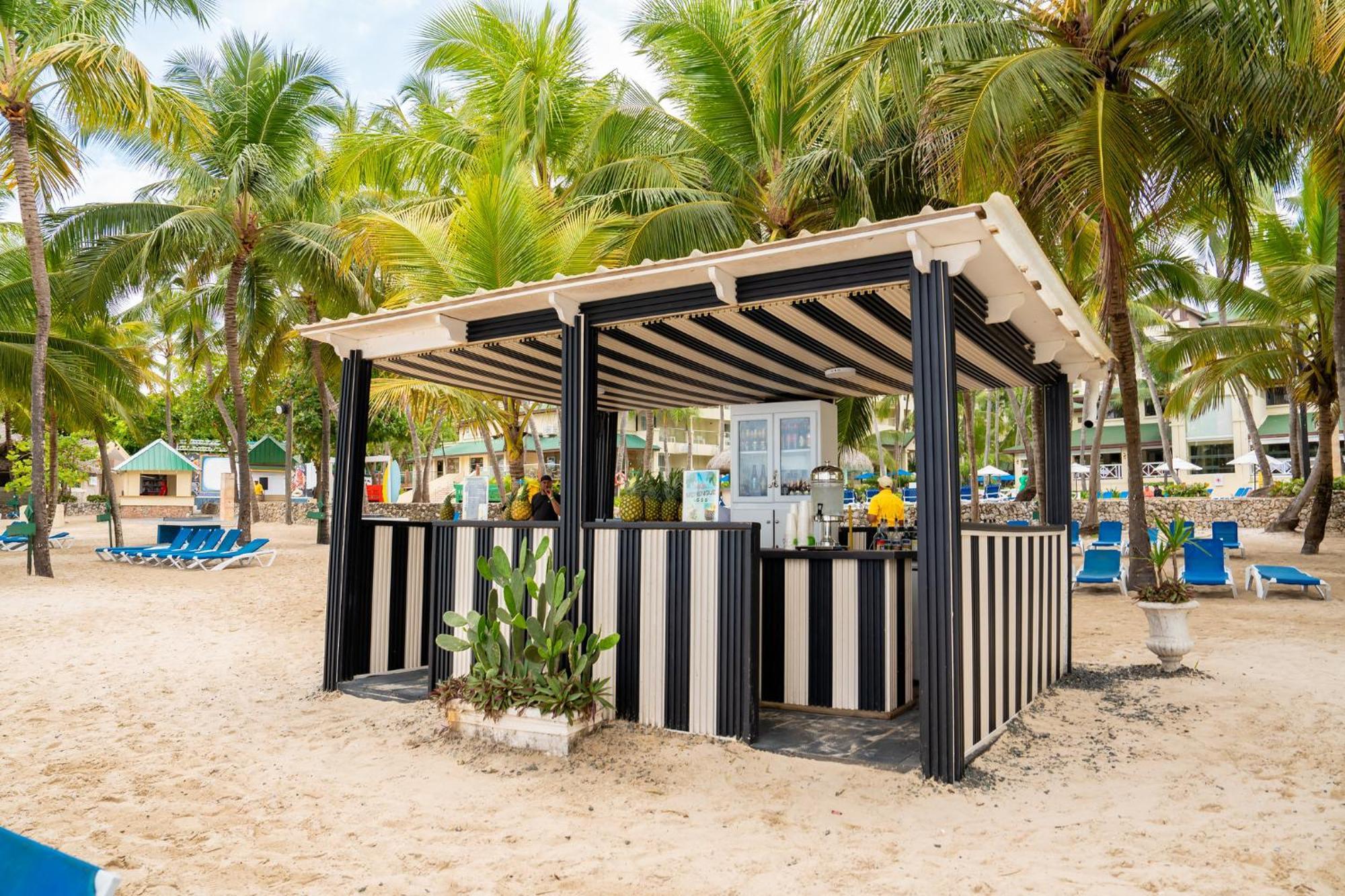 Resort Coral Costa Caribe